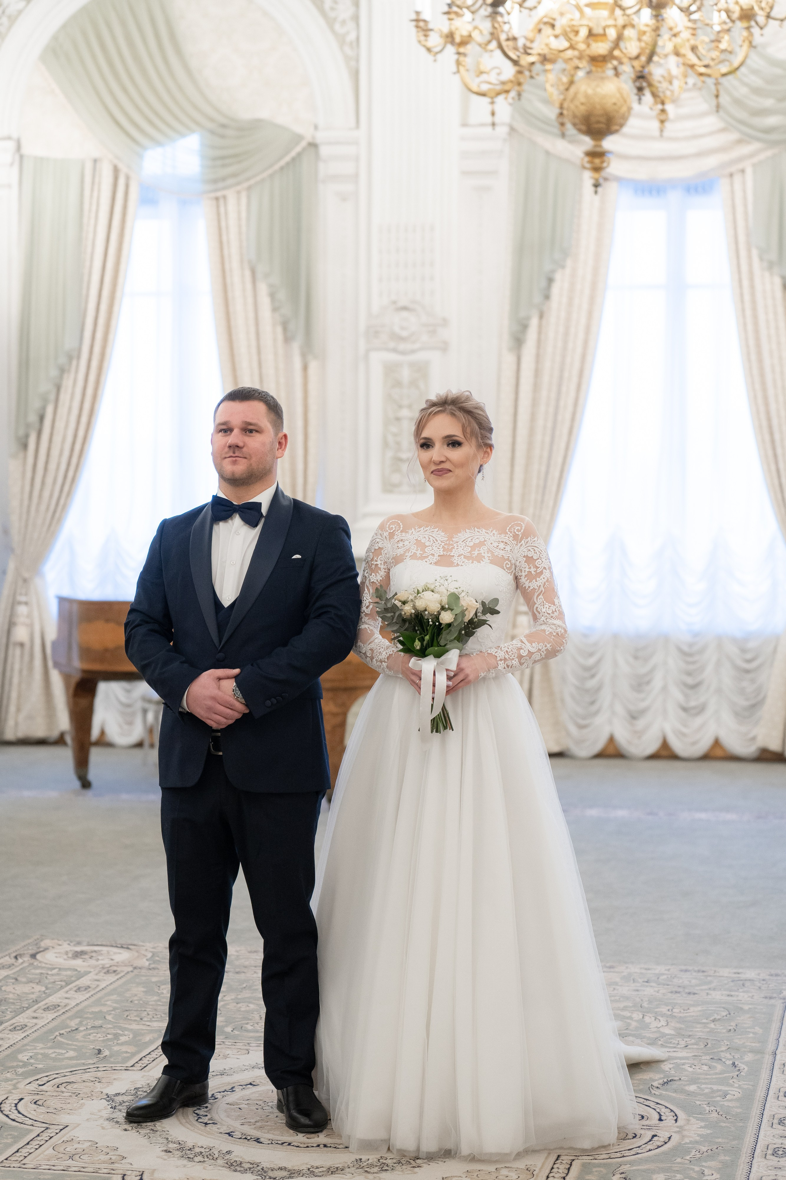 Свадебная фотосессия зимой в Санкт-Петербурге. Свадебный фотограф Александр Невский в Санкт-Петербурге