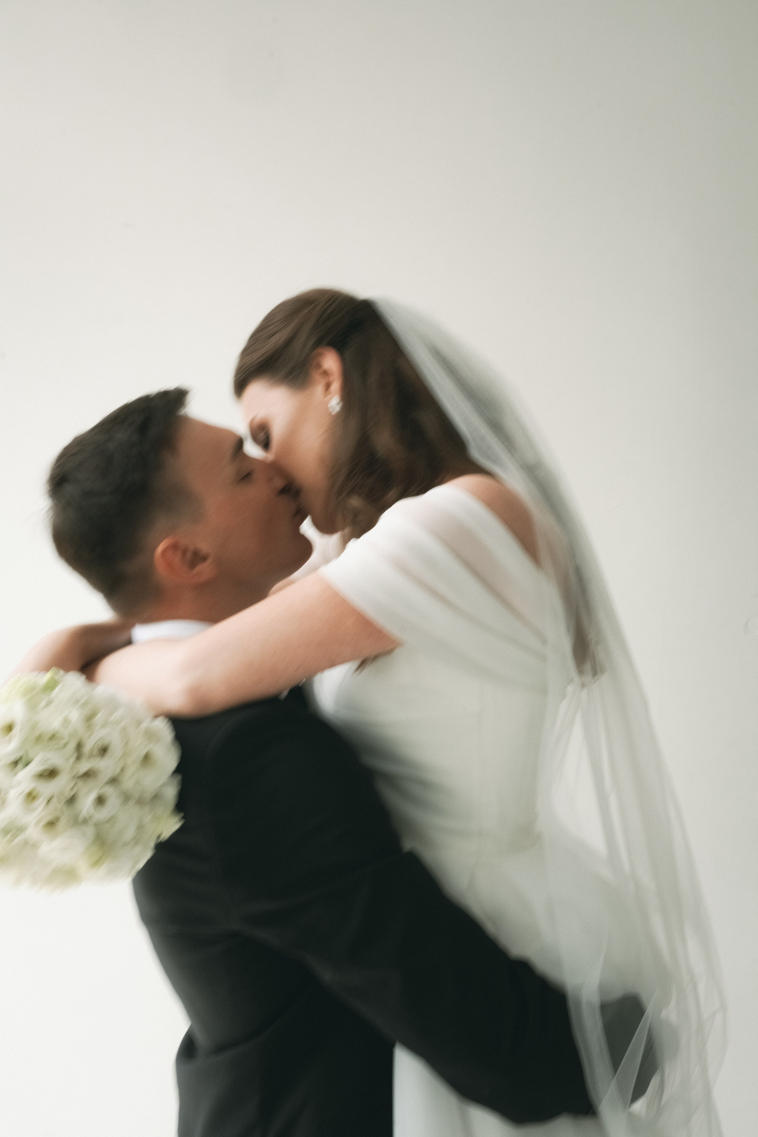 Свадебная история в студии. Свадебный и семейный фотограф Афанасьева Анна в Кисловодске