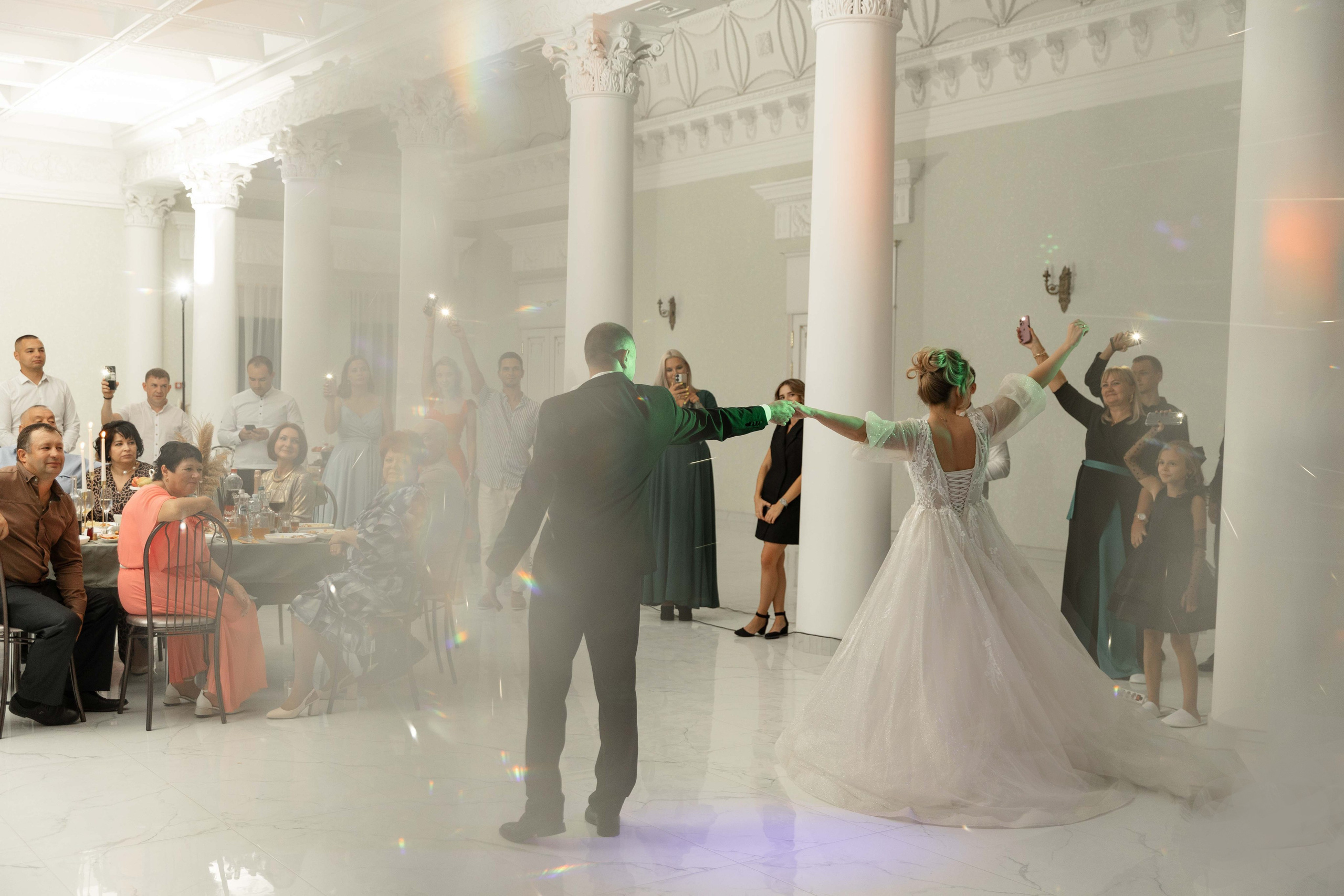 Дом Культуры. Я Ира и я фотографирую свадьбы более 10 лет