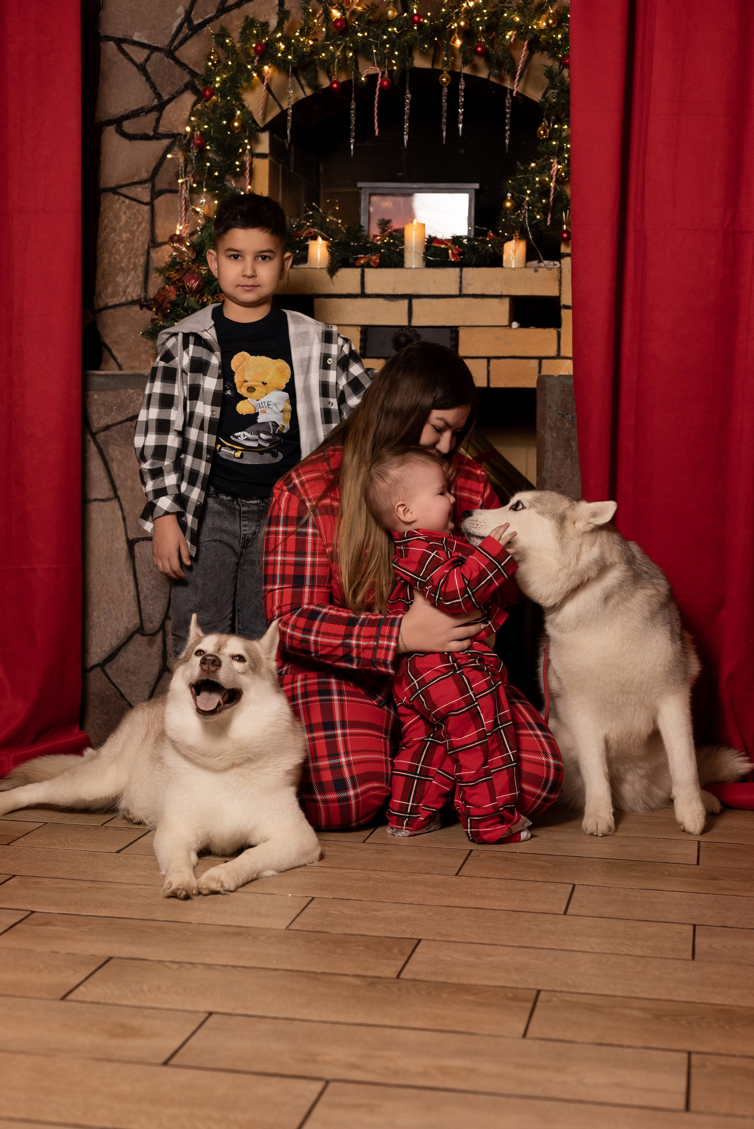 Фотопроект с хаски в частном доме. Фотограф в городе Салават