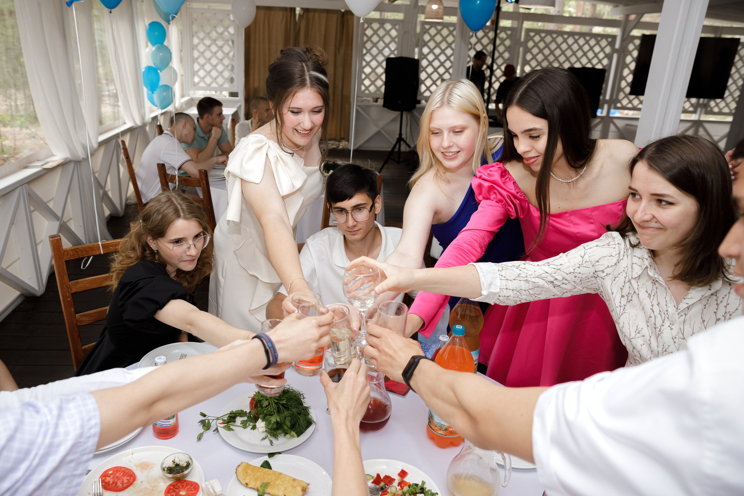 24.06.2024 Выпускной Залесье 9+11. Маша Гонтарь Семейный домашний репортажный фотограф в Санкт-Петербурге