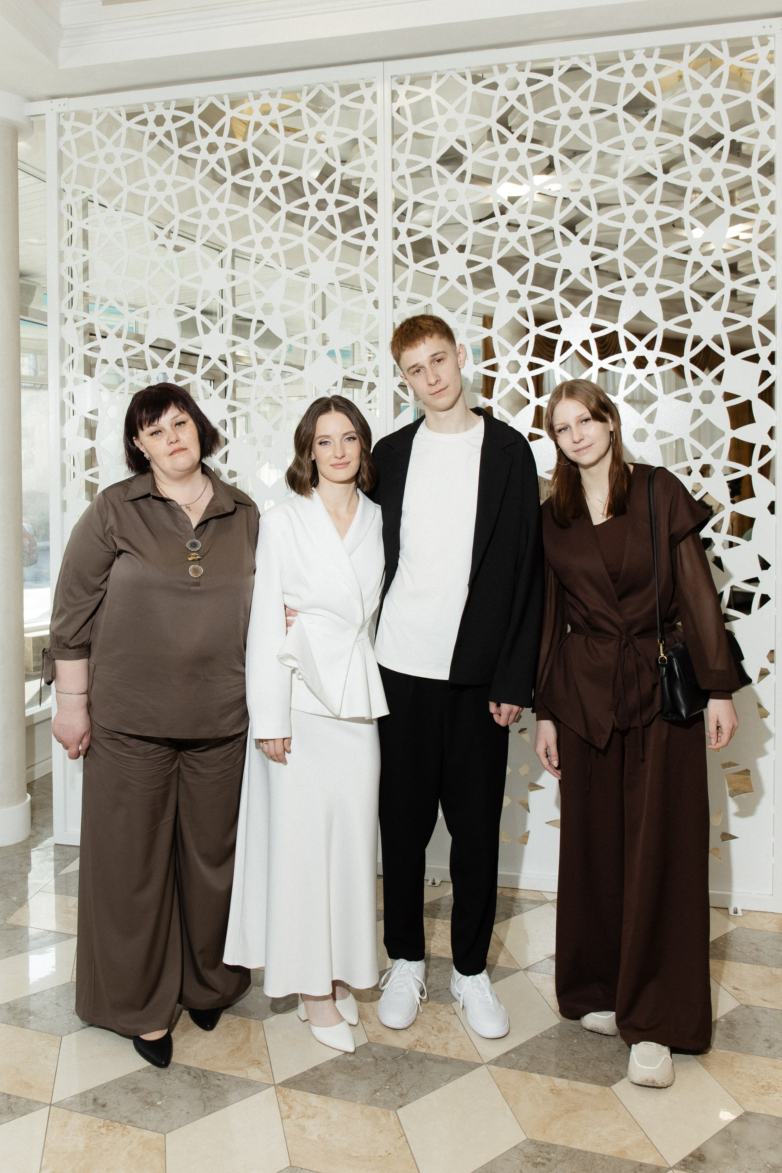 V | A. Свадебный и портретный фотограф в Новосибирске Любовь Исакова