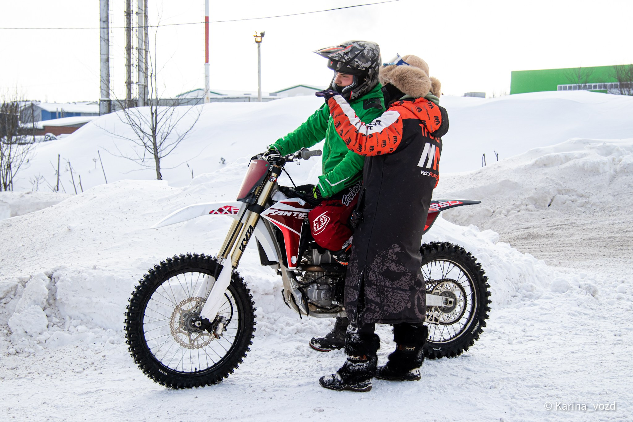 Тренировка MotoAcademy. Репортажный фотограф в Москве и Зеленограде Karina-vozd