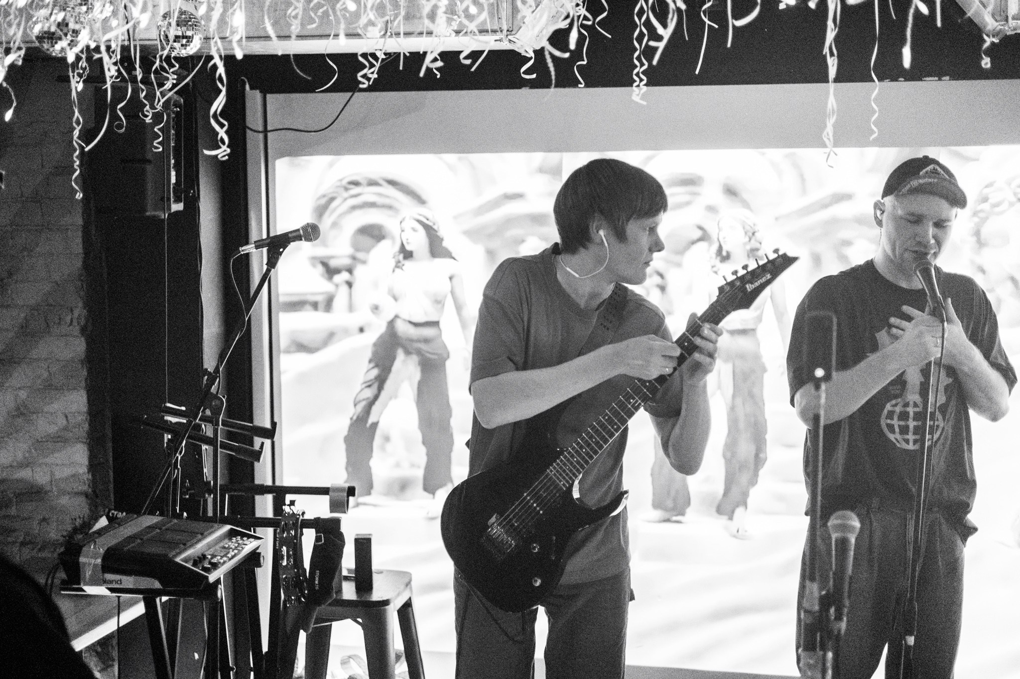 Икар, Electric Lines, Магнитола, 10.01.26, Jawsspot