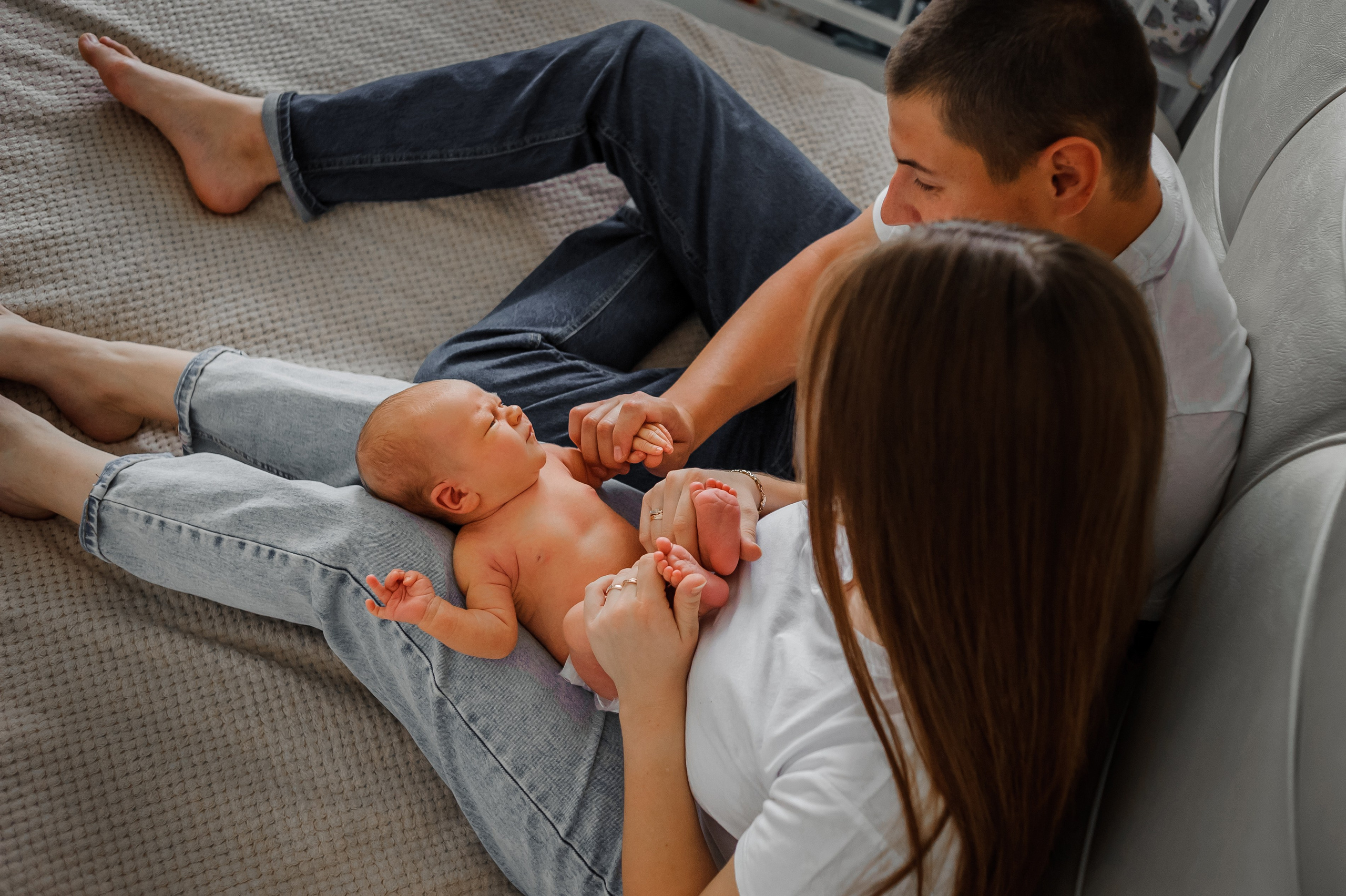 Lifestyle newborn. Фотограф новорождённых в Рязани, фотосъемка выписки из роддома, крещен