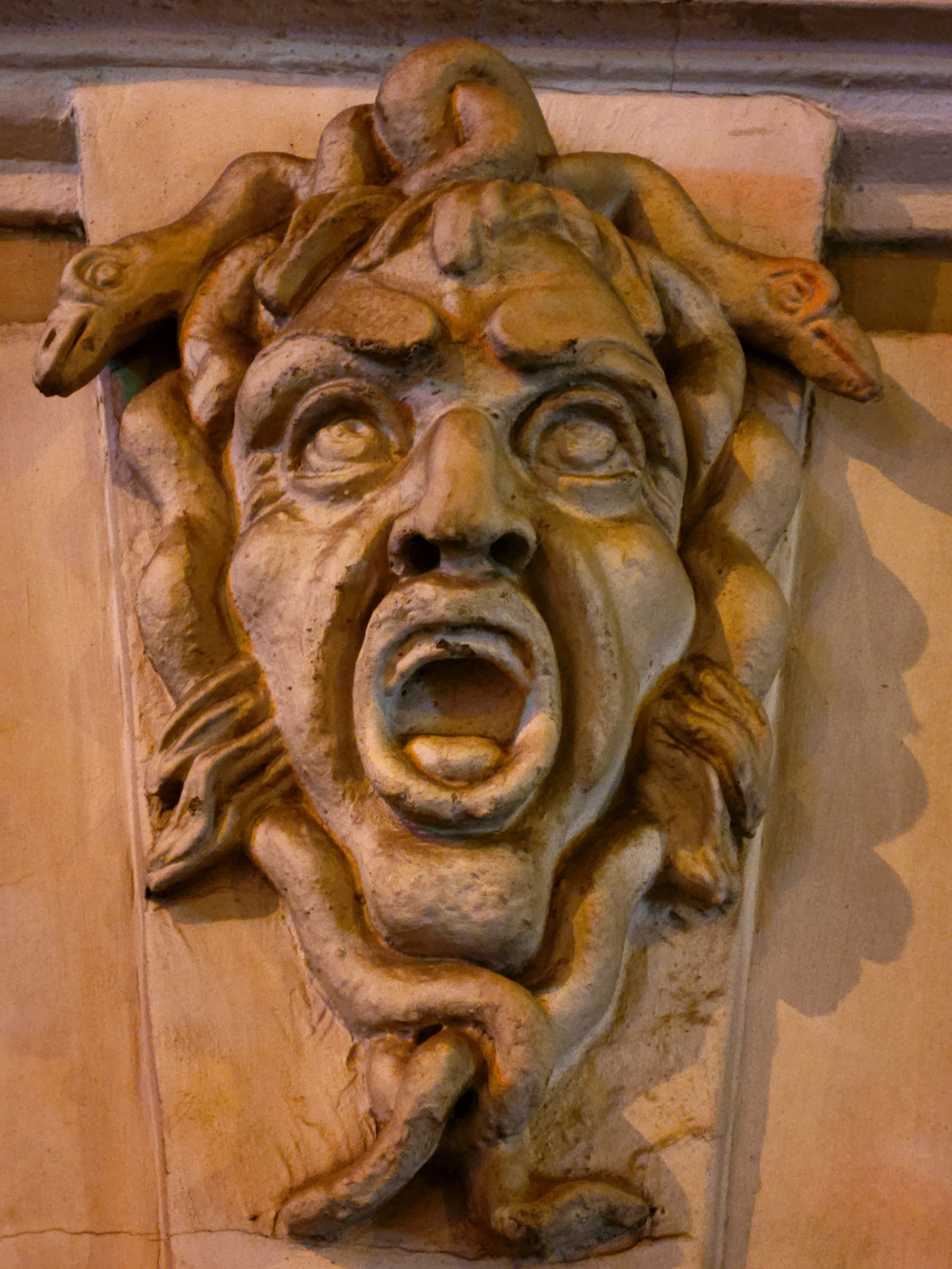 А базар по карте нашли, но уже не пошли