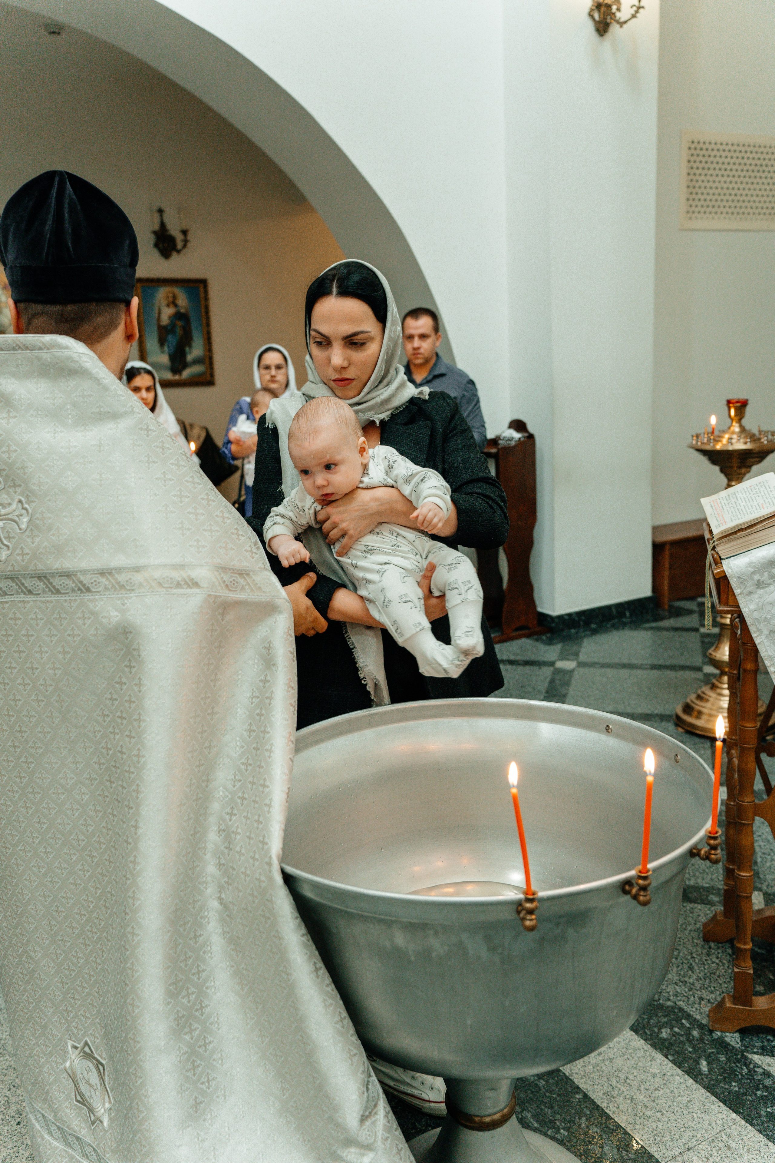 Крещение Артема. Ваш семейный фотограф в Минске — Вика Трегубова
