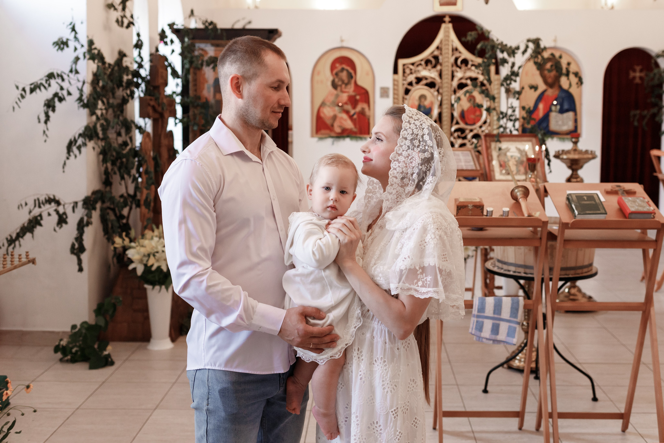 Крещение Василисы. Фотограф новорожденных в г. Оренбурге Екатерина Козлова