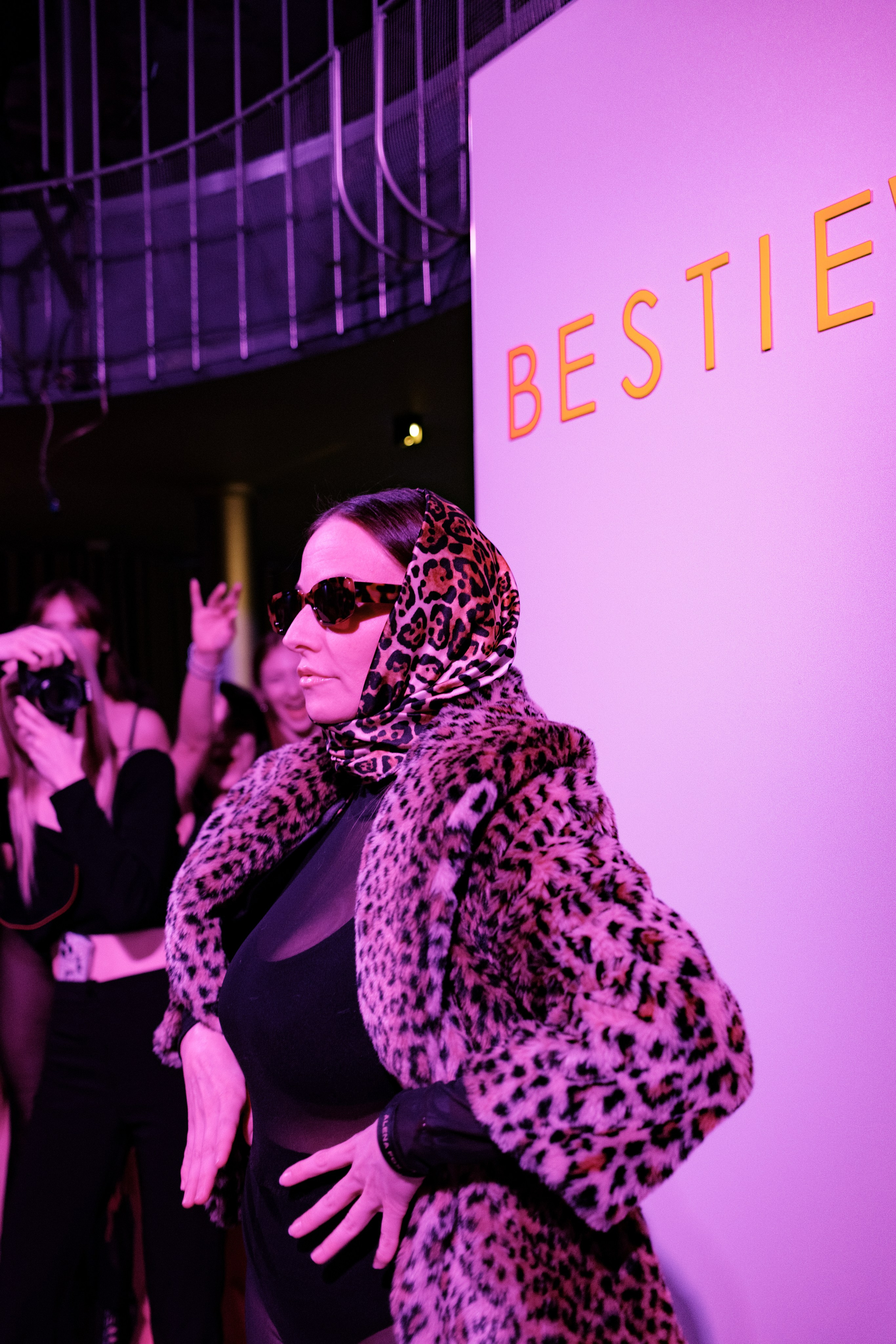 Реопртаж | Танцевальный бал BESTIE WEEKEND 2.0 SEXY EDITION |. Репортажный фотограф в Калининграде Екатерина Суханова