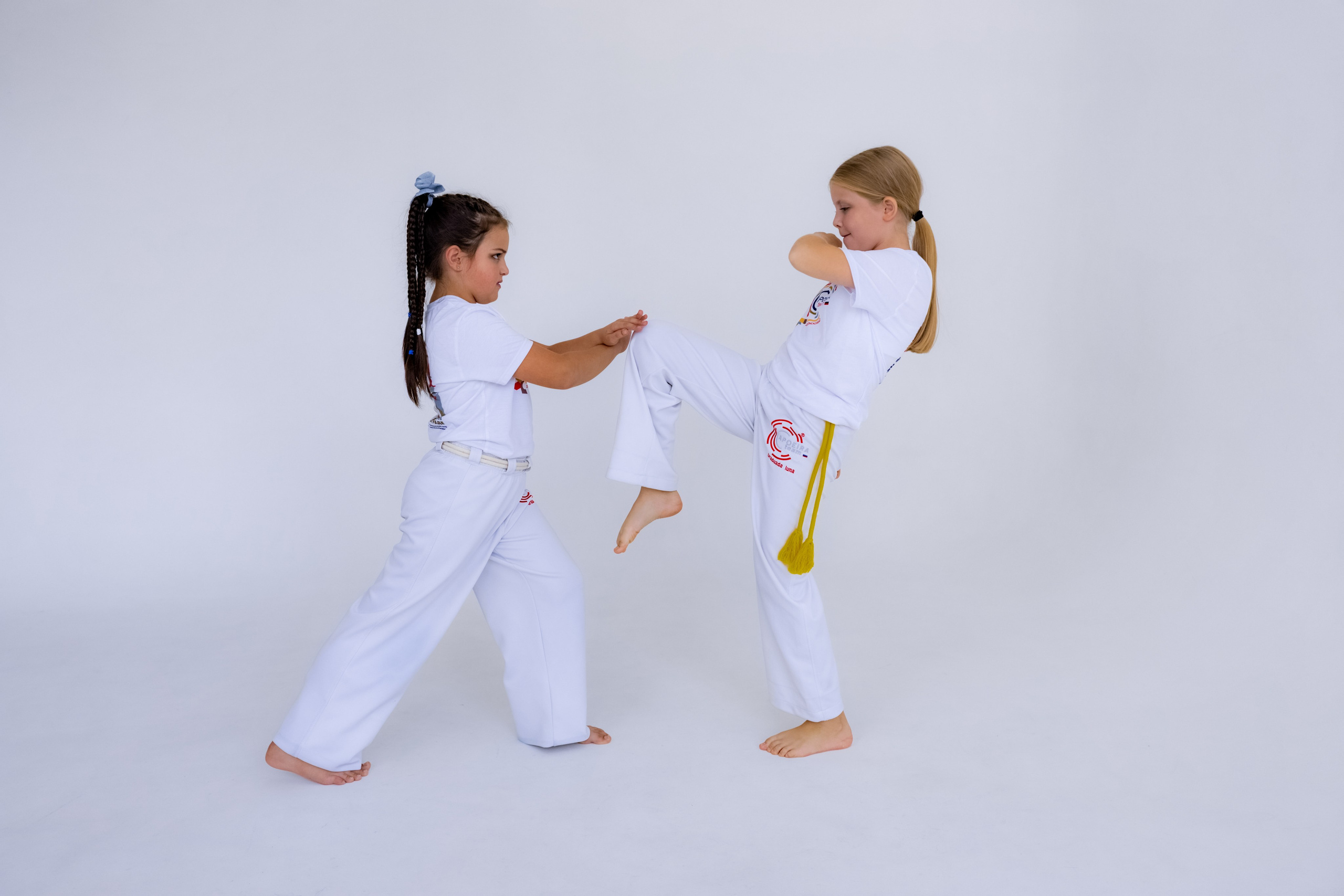 Фотосессия для спортивной школы копоэйры в Зеленограде. Детский и семейный фотограф Евгения Вахнеева Москва Зеленоград