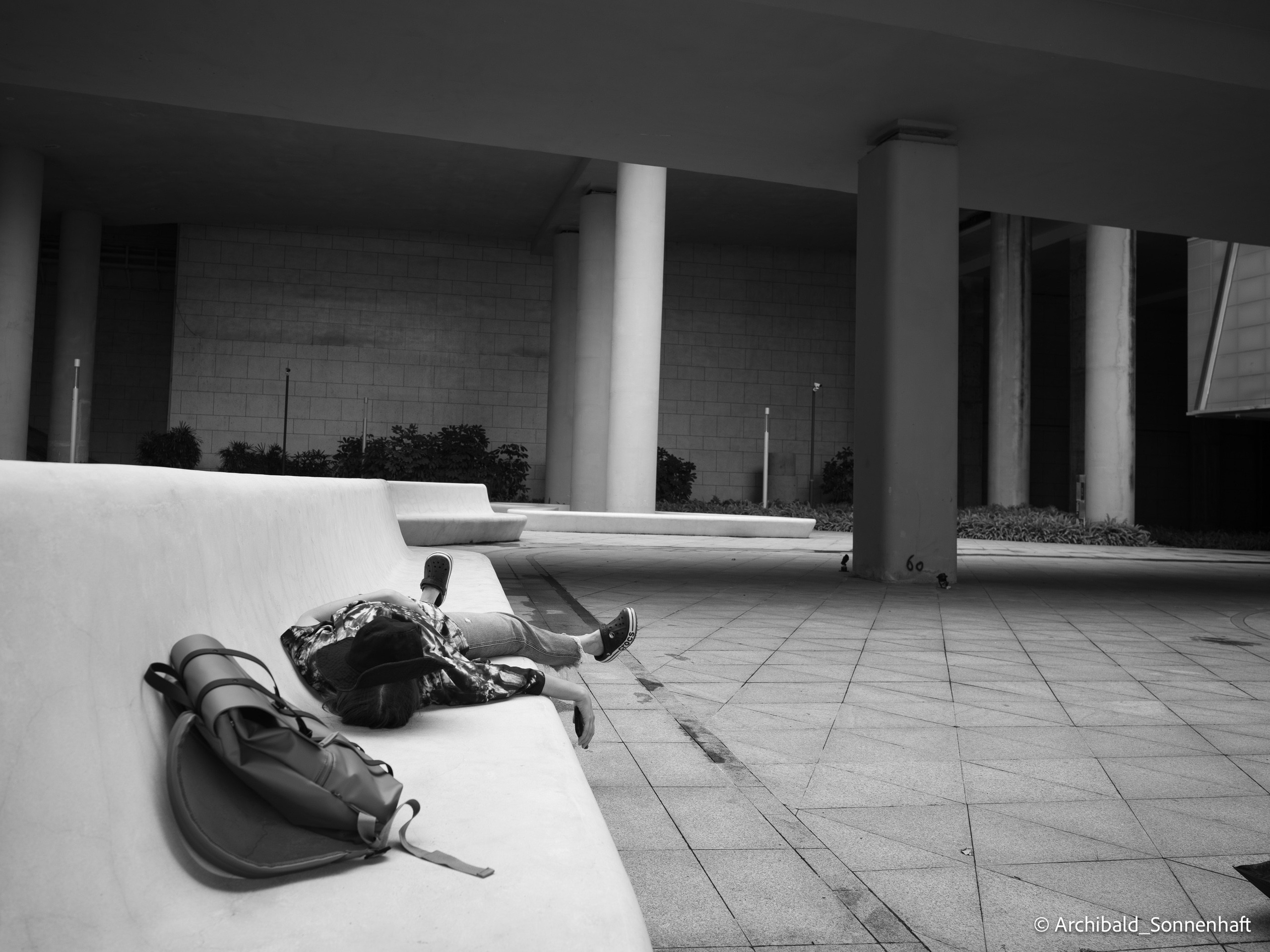 Office environs. Photographer in Guangzhou, China. Archibald Sonnenhaft