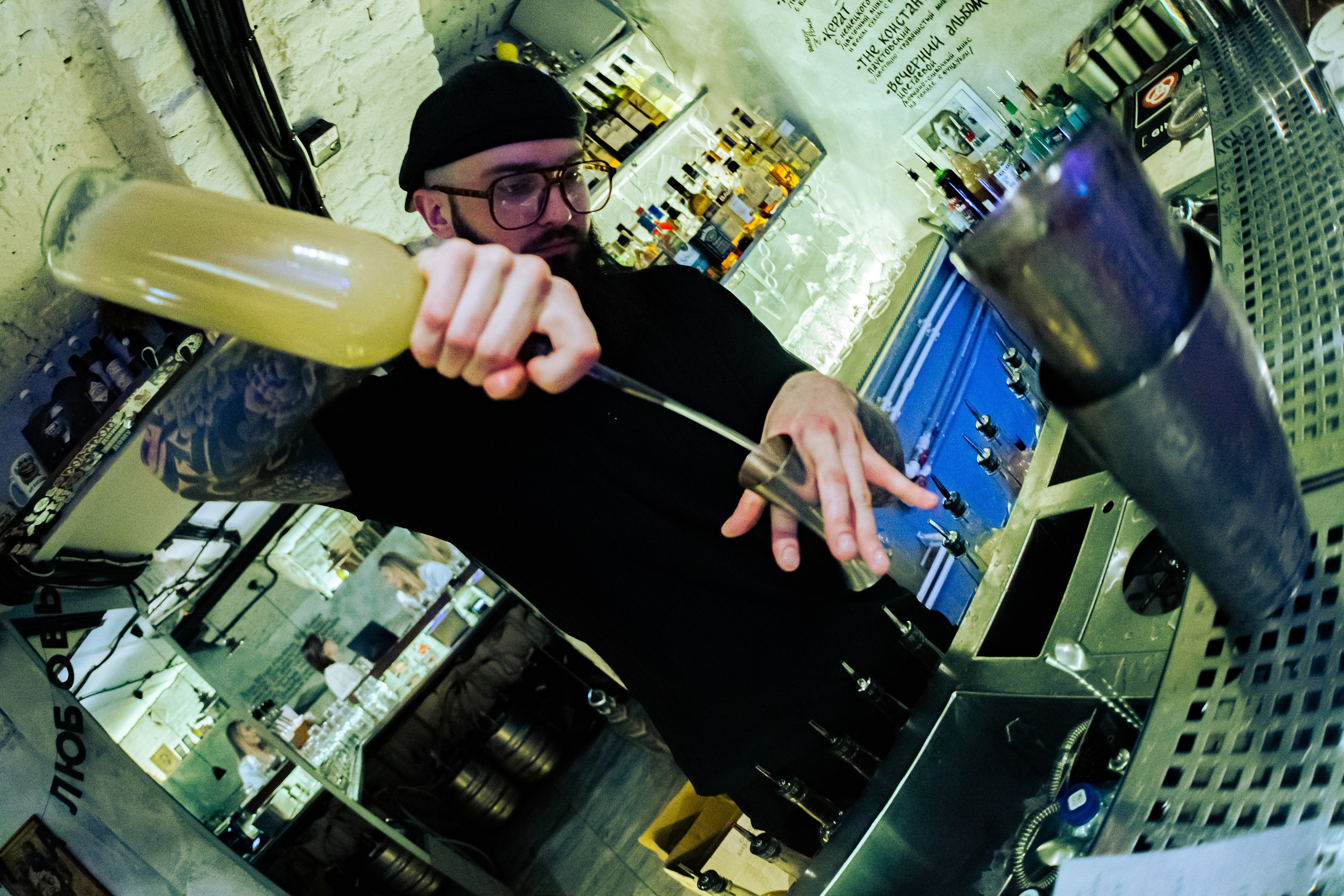 Гостевая смена Бара разбитых сердец в баре Обормоты. Концертный и репортажный фотограф в Санкт-Петербурге Слава Пахомов