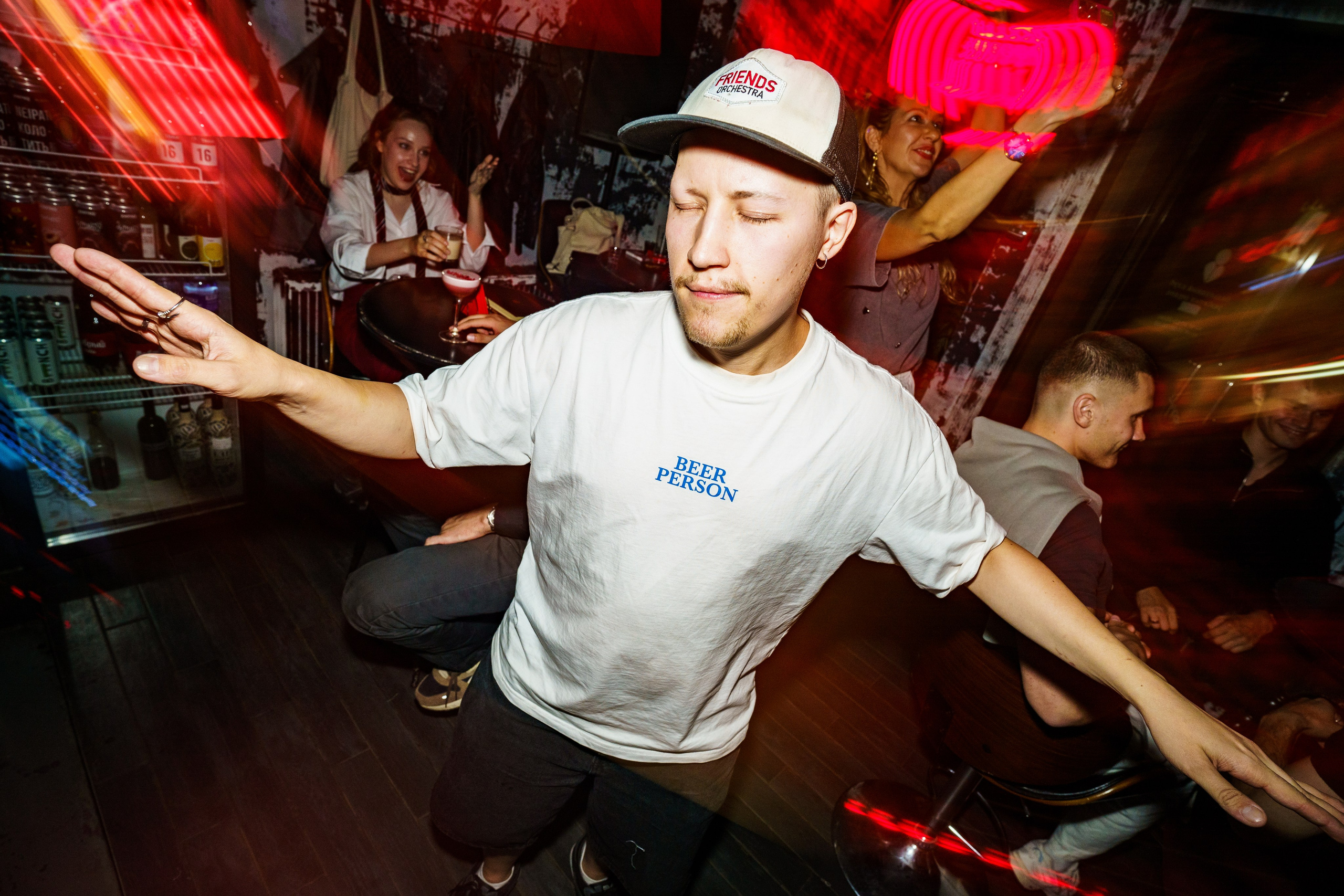 Бар разбитых сердец. DJ Guitacidelli. Концертный и репортажный фотограф в Санкт-Петербурге Слава Пахомов