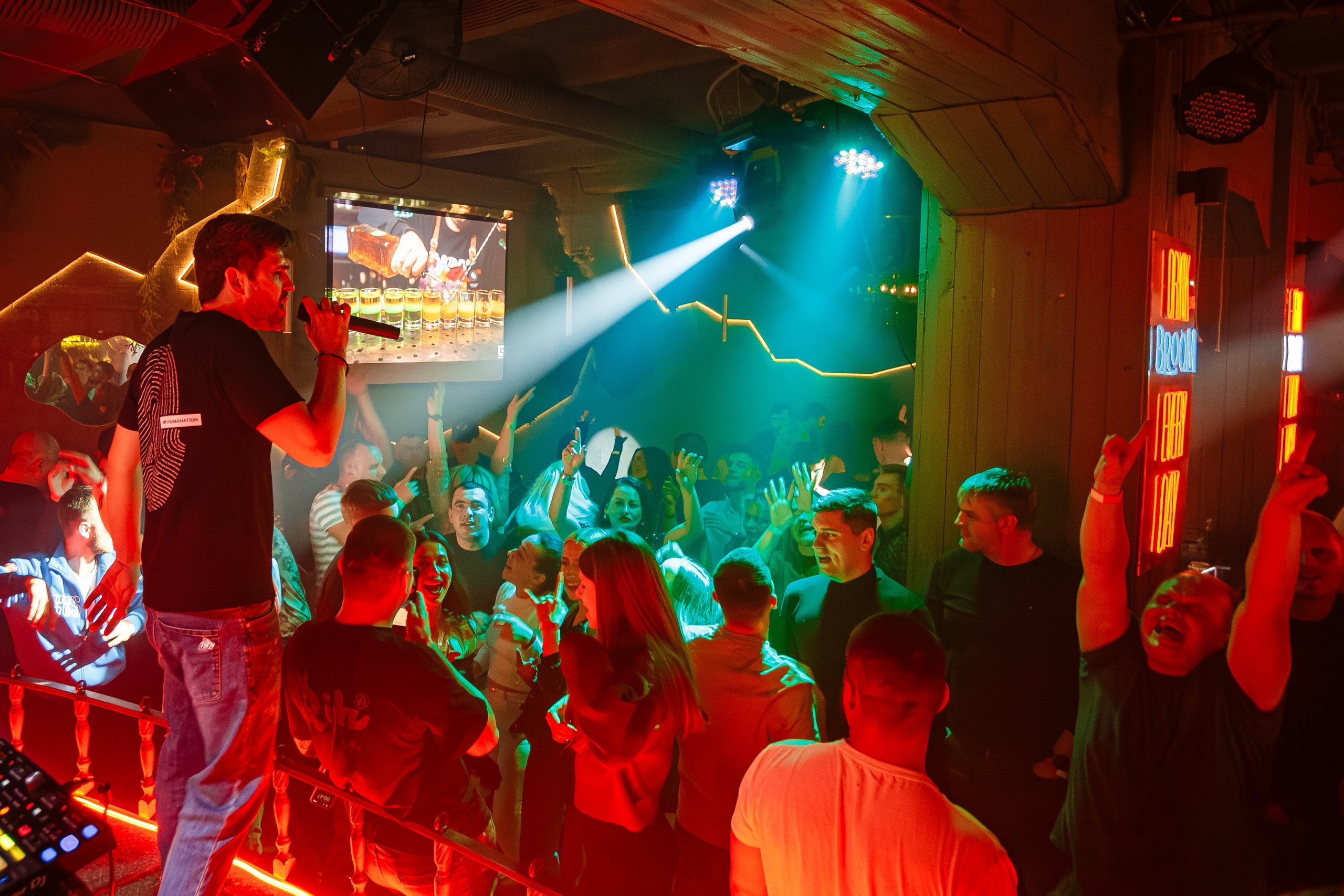 Tortuga_Lambriq_part.1_Симферополь_22.11.2024. Аминов Руслан | Фотограф