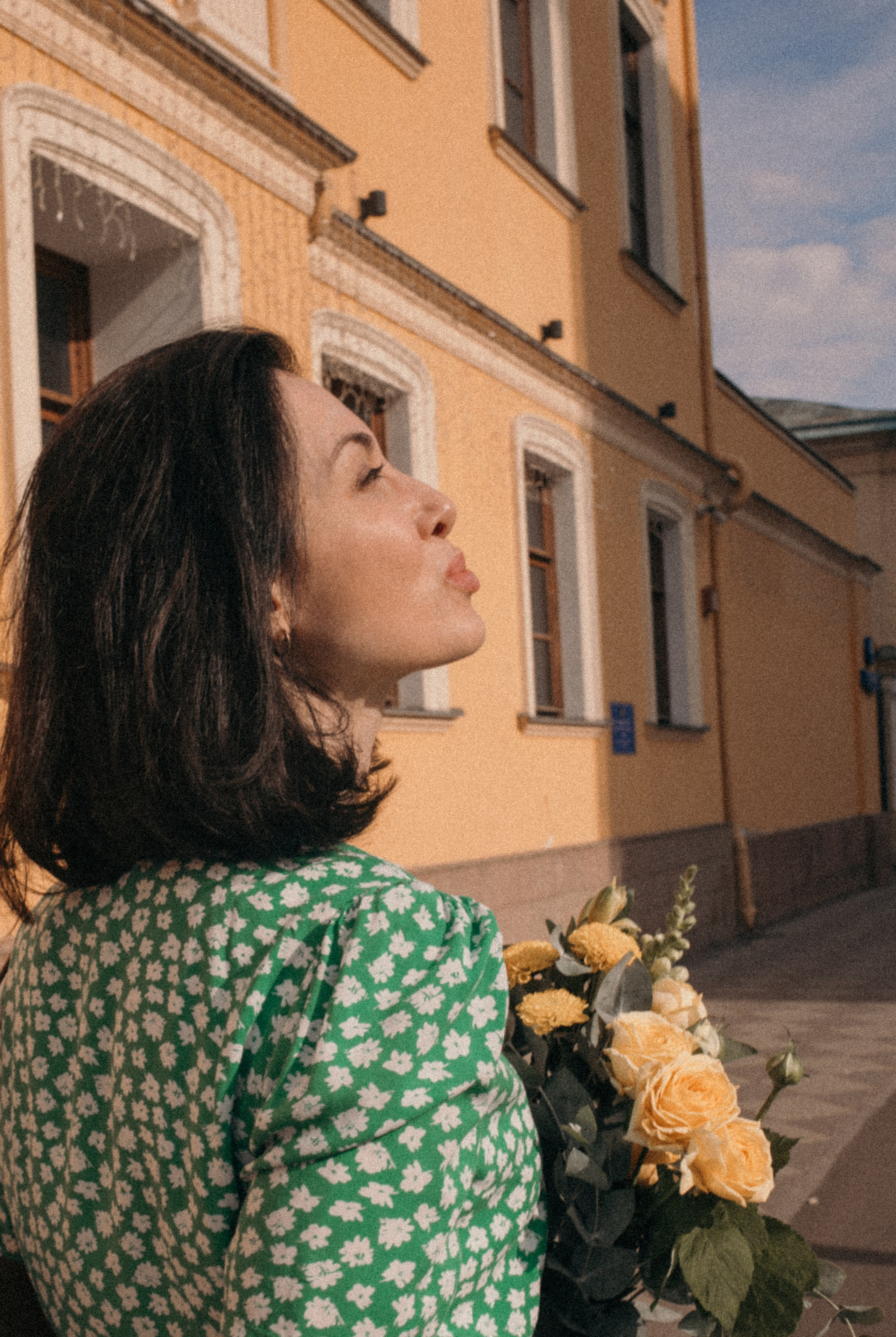 ОЛЯ. Я фотограф из Москвы к Вашим услугам