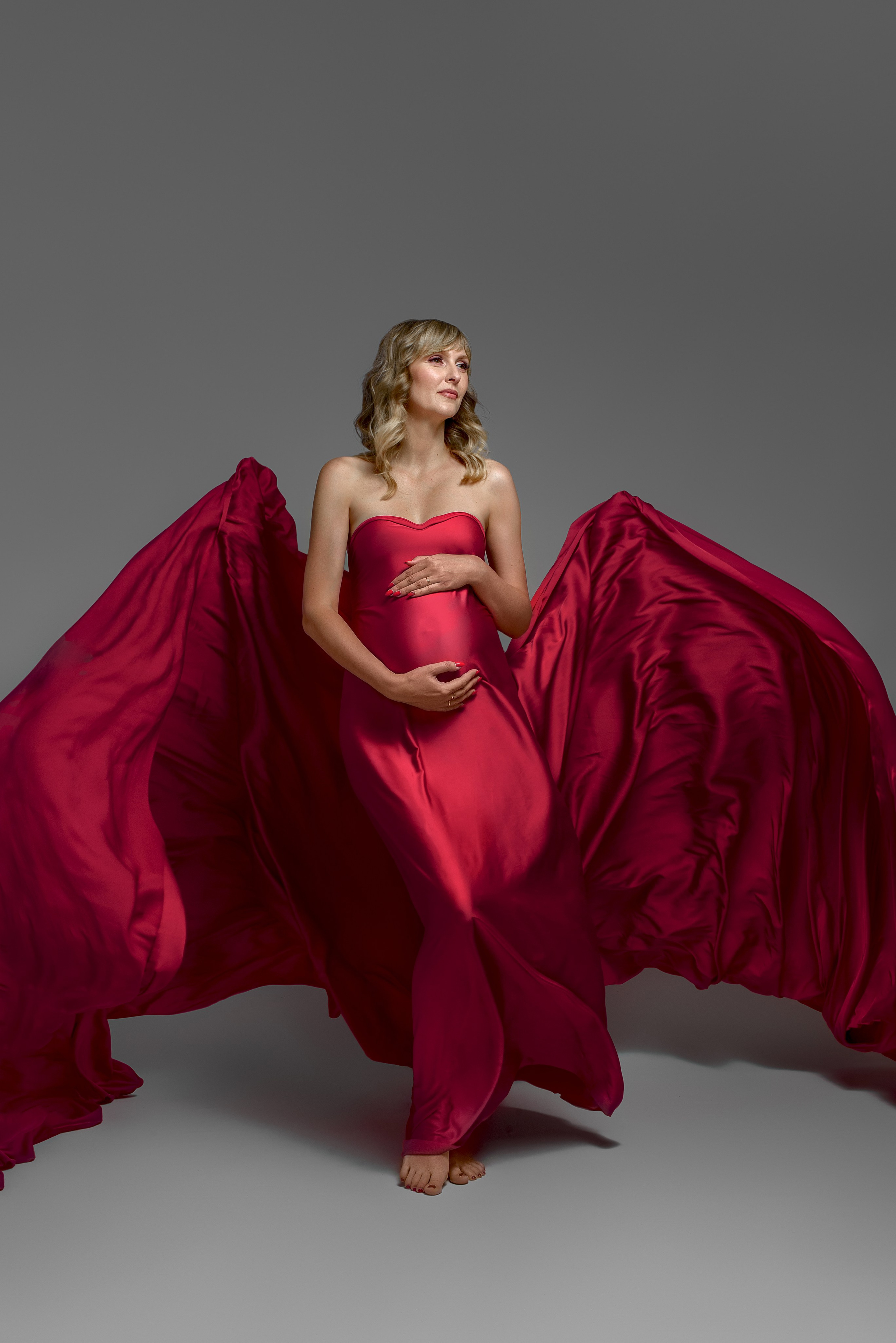 Стильная фотосессия беременности. Фотограф беременности и новорожденных в Рязани