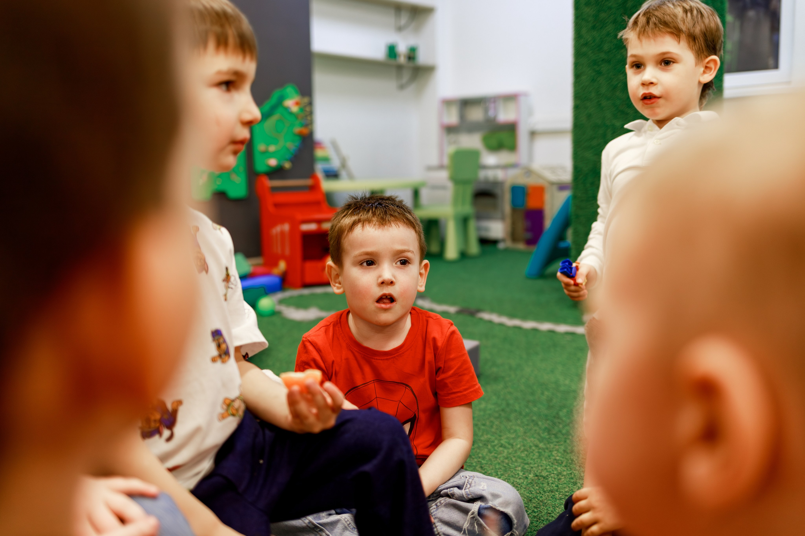 День рождения Ильи в Лифт лофт. Семейный и детский фотограф в Краснодаре Ирина Лаврецкая