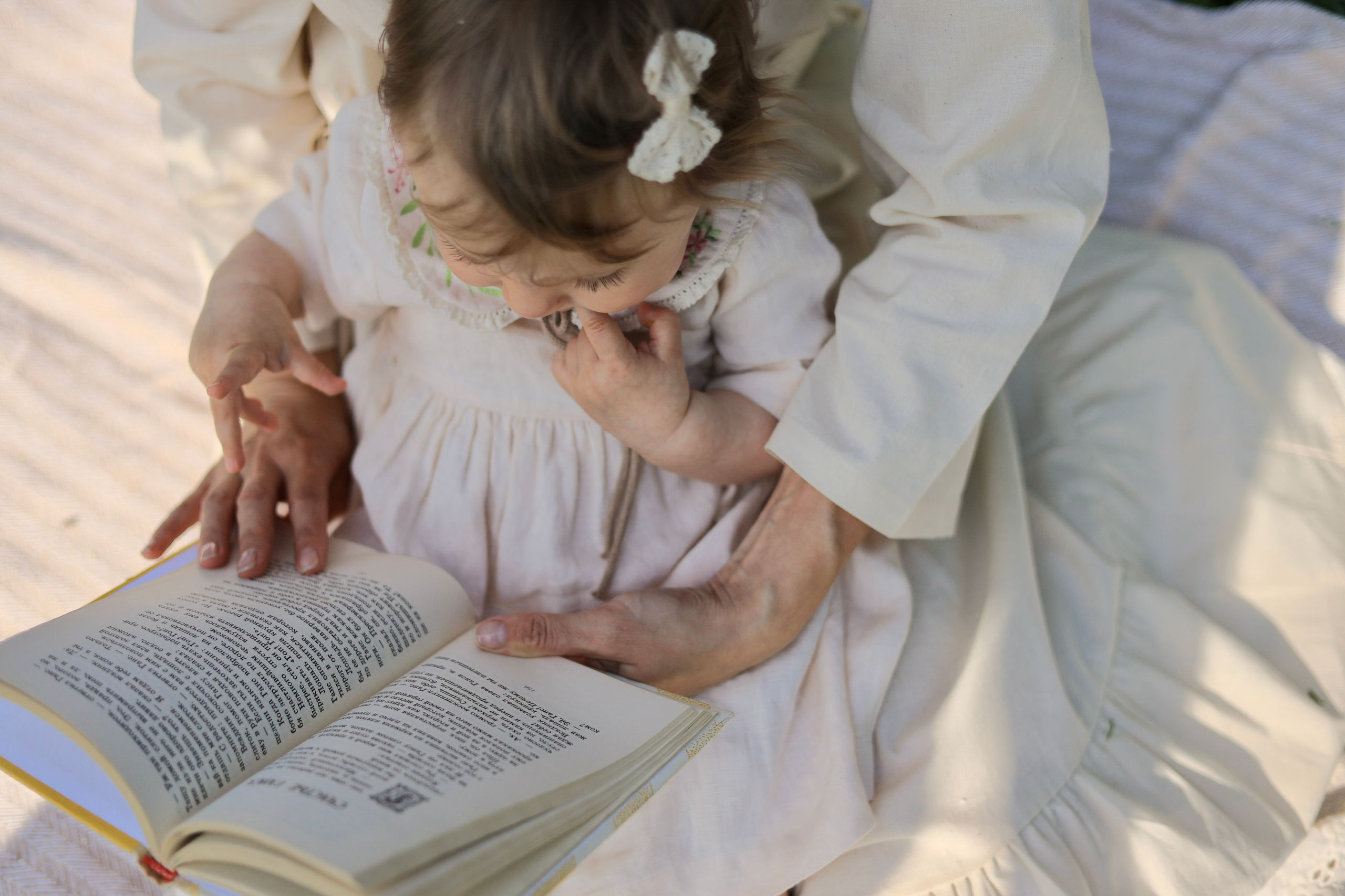 Ksenia and Eseniya. Family, portrait, content photo in Costa Rica Evgeniya Besprozvannykh