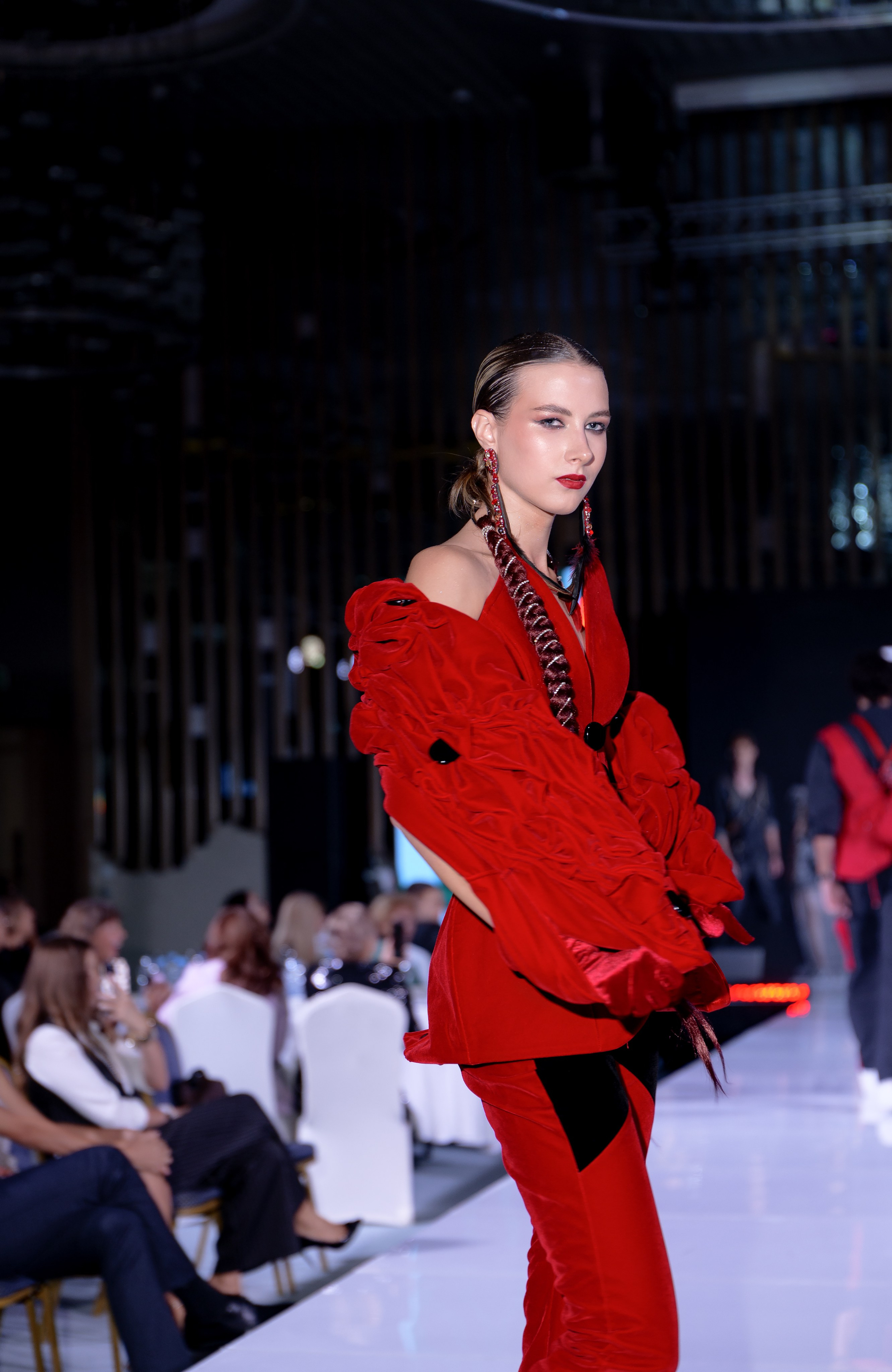 BITVA BRENDOV -модный показ. Сайт фотограф в Керчи Кислый Юрий