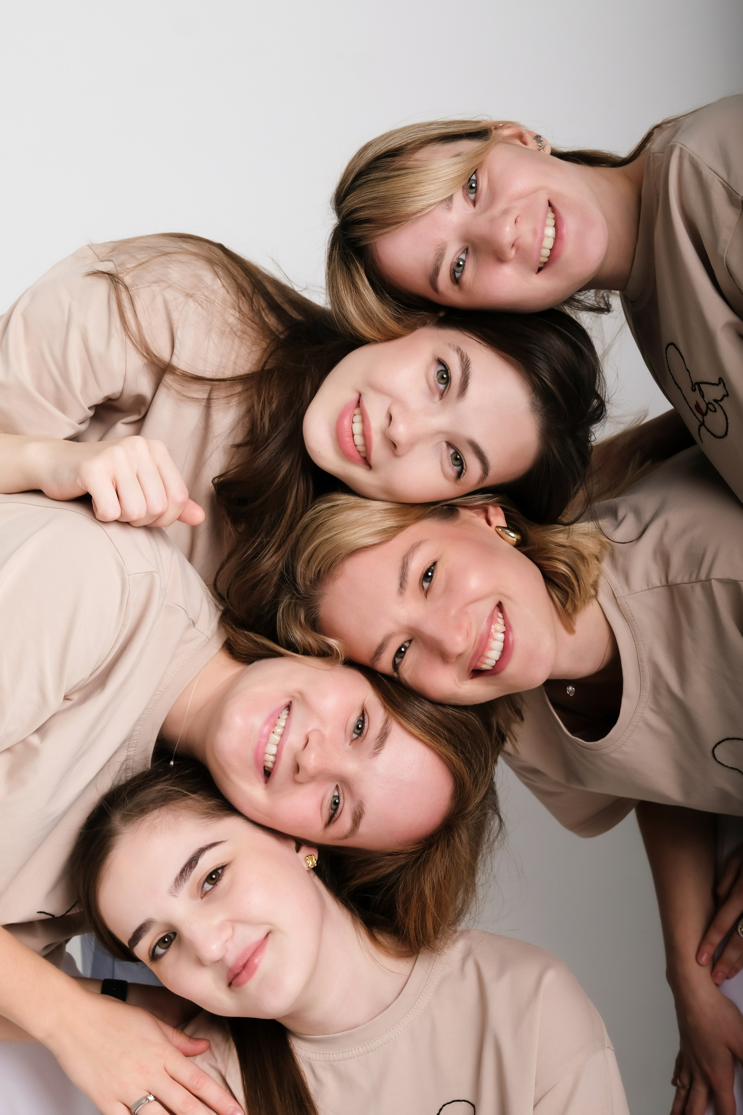 Компания. Портретный, репортажный фотограф Санкт-Петербург Елизавета Комарова