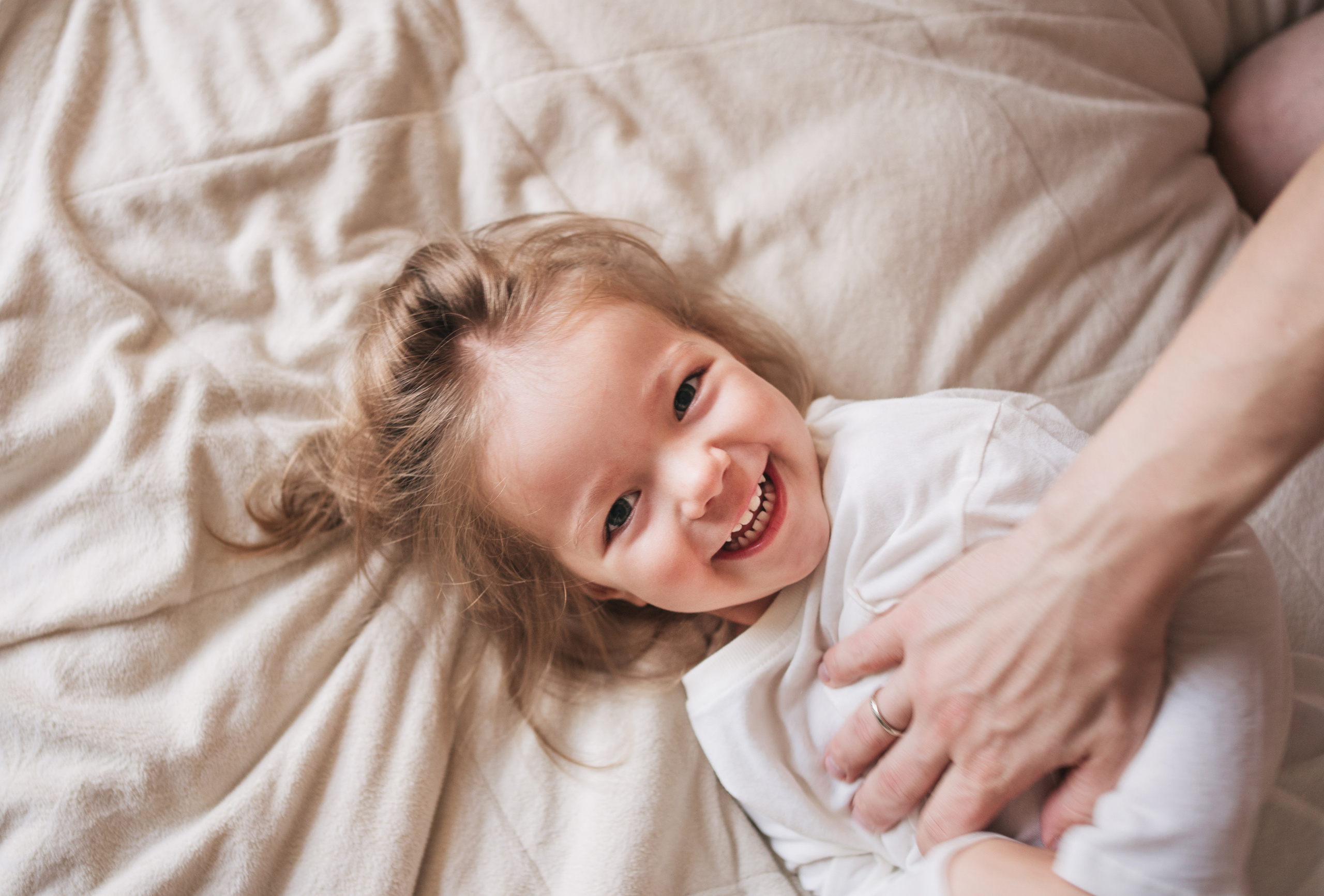 Тройняшки София, Марта, Катюша и их родители. Семейный фотограф Новосибирск. Семейный фотограф, фотосессия беременности в Новосибирске Кристина Киб