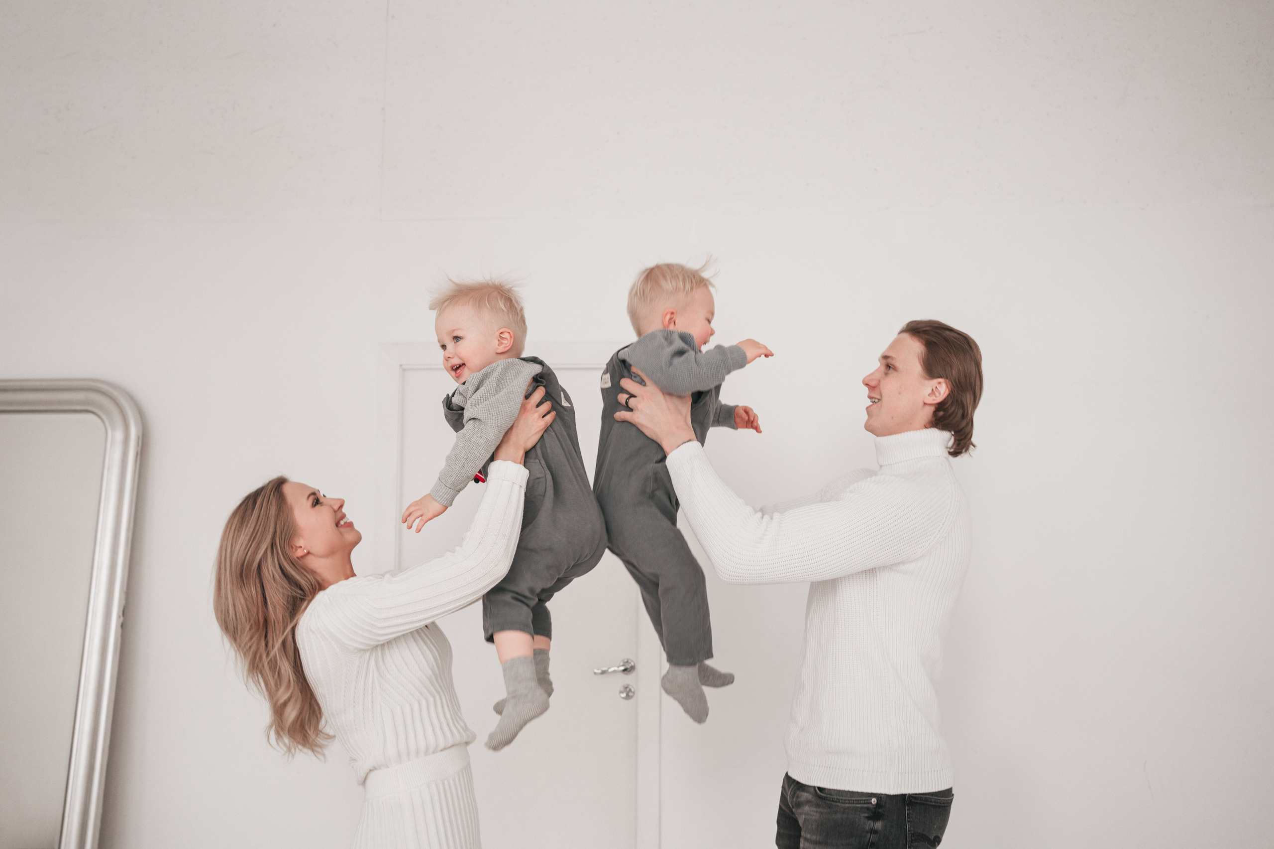 Фотосессия близнецов Новосибирск. Семейный фотограф, фотосессия беременности в Новосибирске Кристина Киб