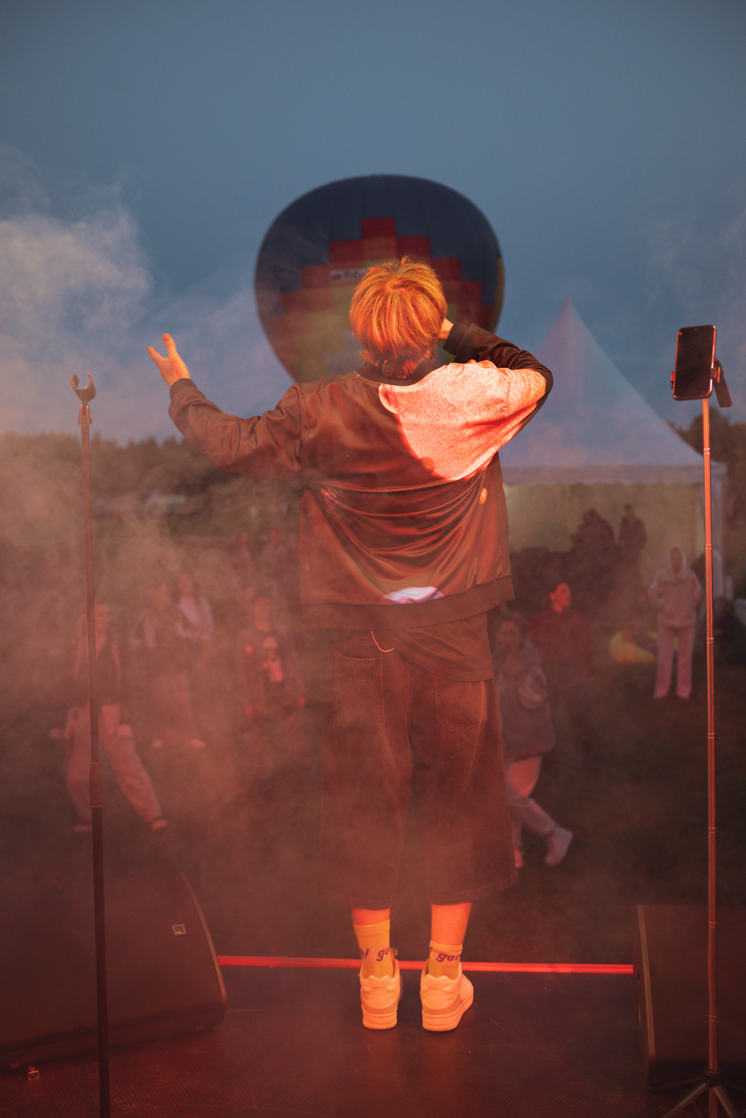 Фестиваль «Широта» и показ в «Азимут» Переславль-Залесский. Фотограф Москва Настя Профотовна. Репортажные, свадебные и контент фотосессии