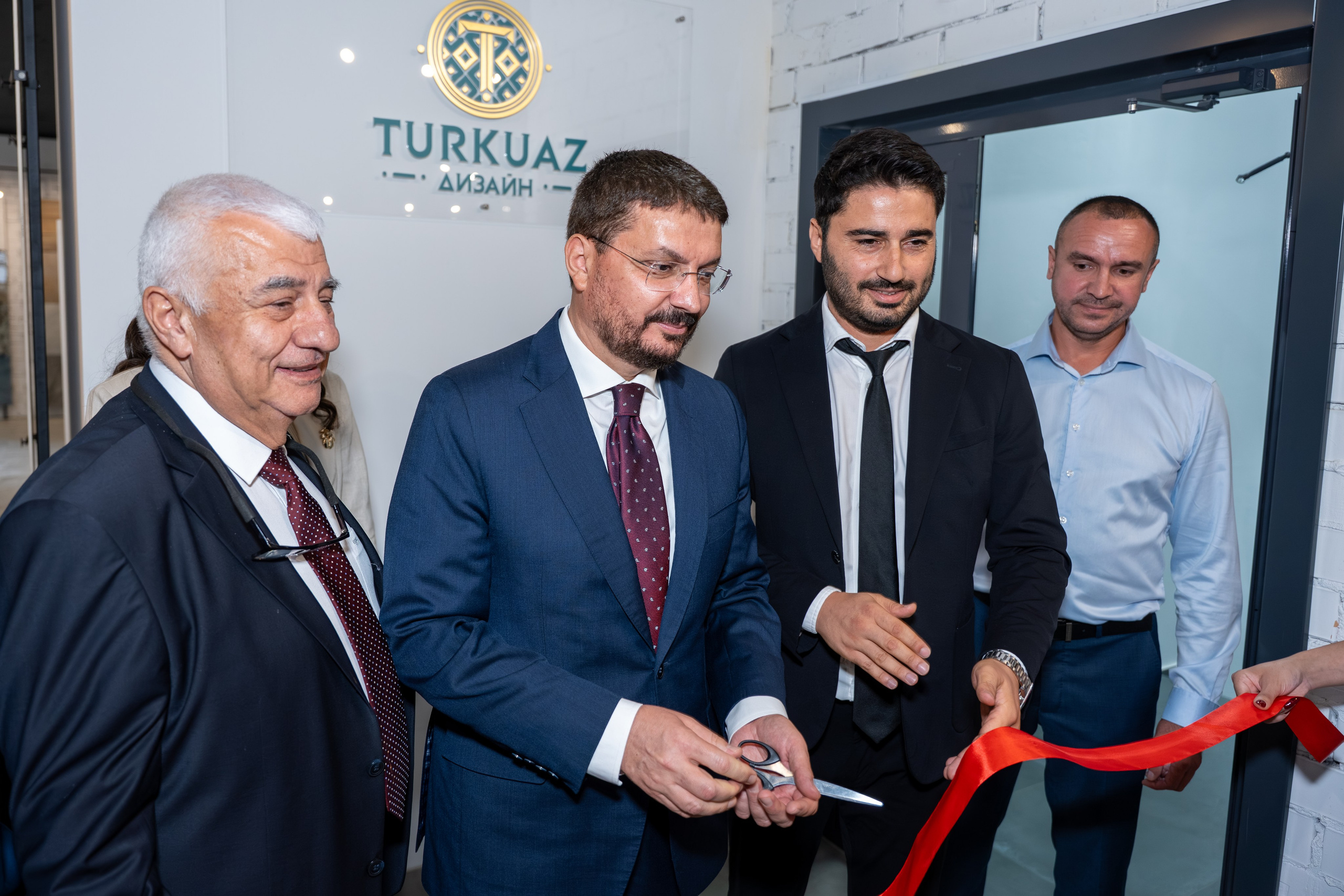 Торжественные открытия. Фотограф в Казани