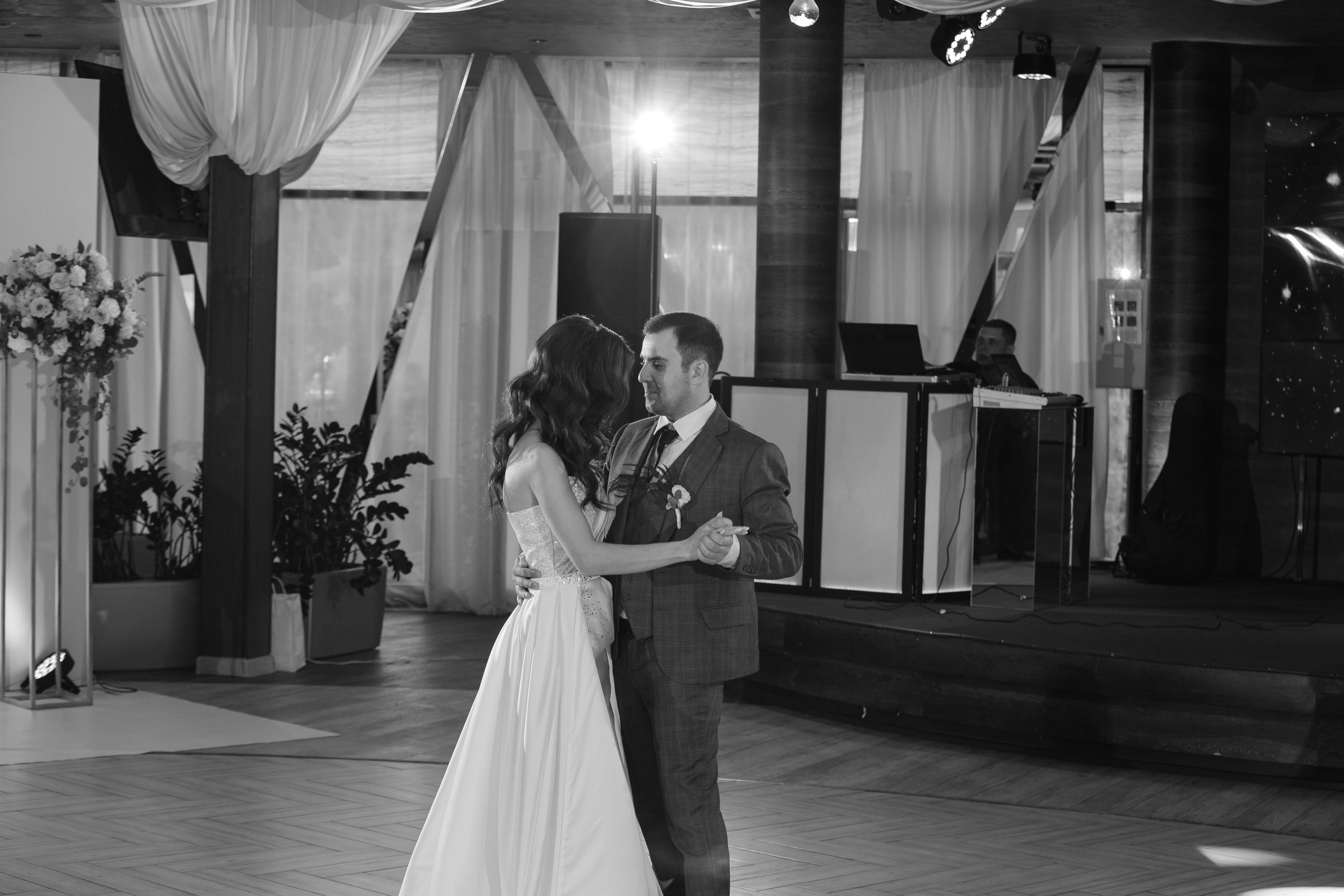 Степан и Элянора (полный день). Свадебный фотограф