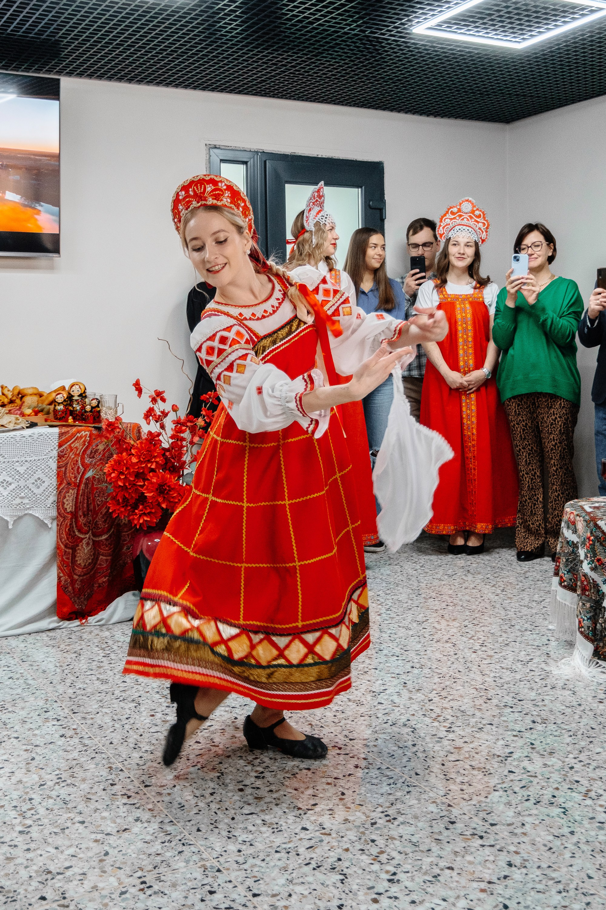 Делегация Китая в Ивановской текстильной компании