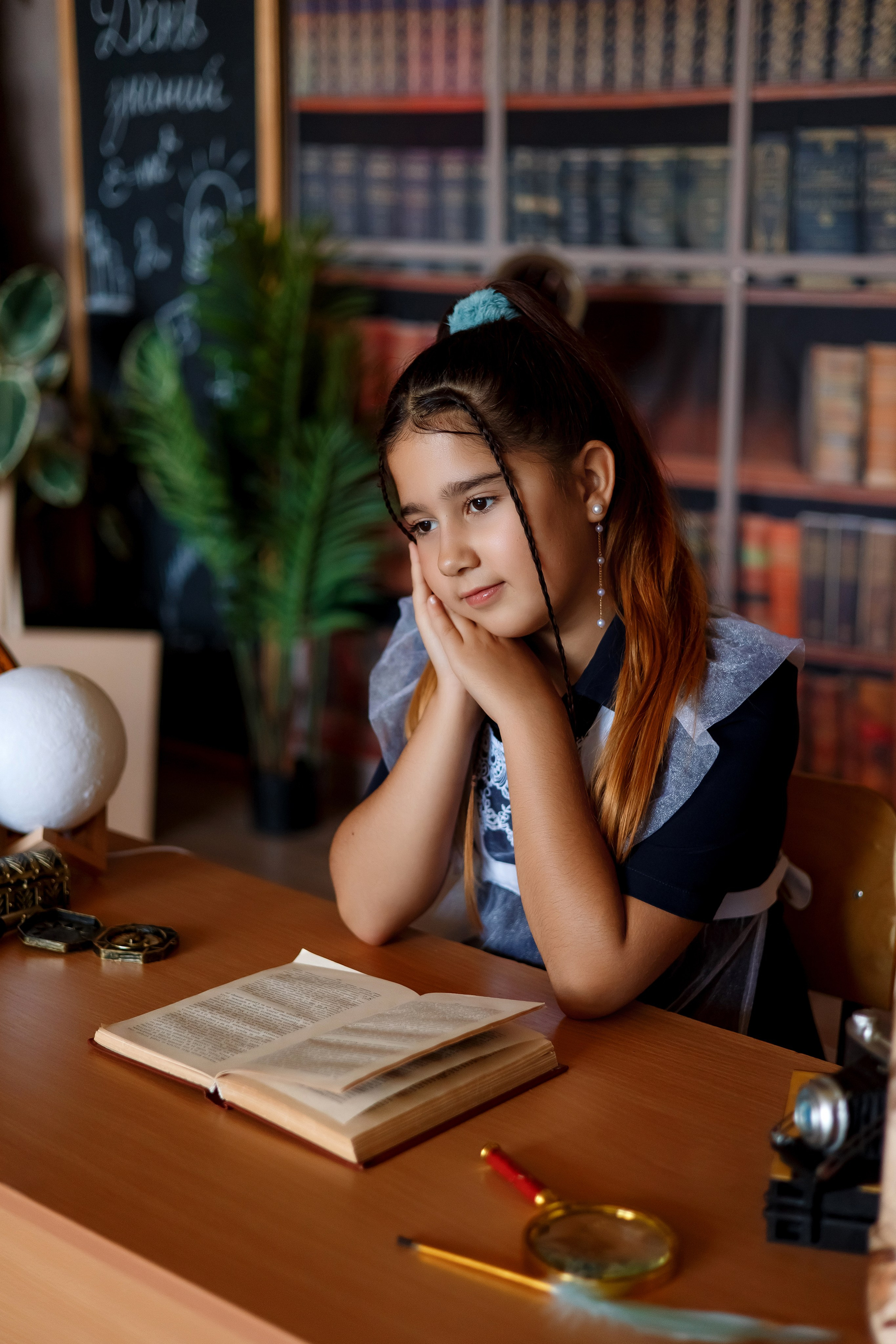 4 класс фотосессия в фотостудии. Фотограф Любовь Корниенко, Примоский край