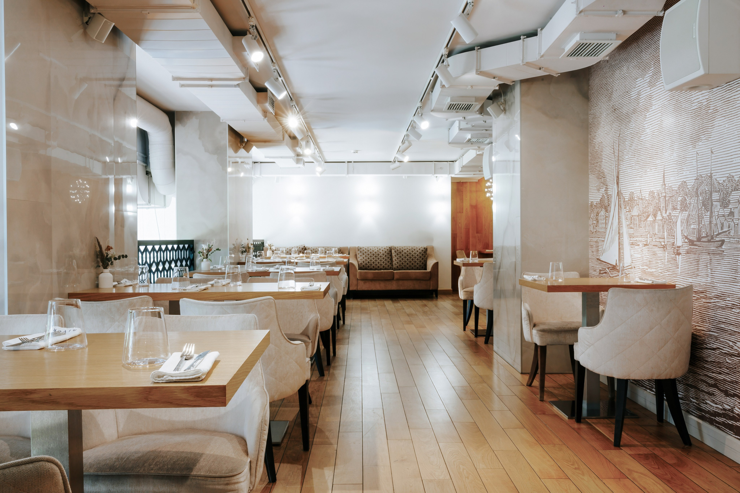 River & Wine Story. Репортажный фотограф в Санкт-Петербурге Жолудев Владислав