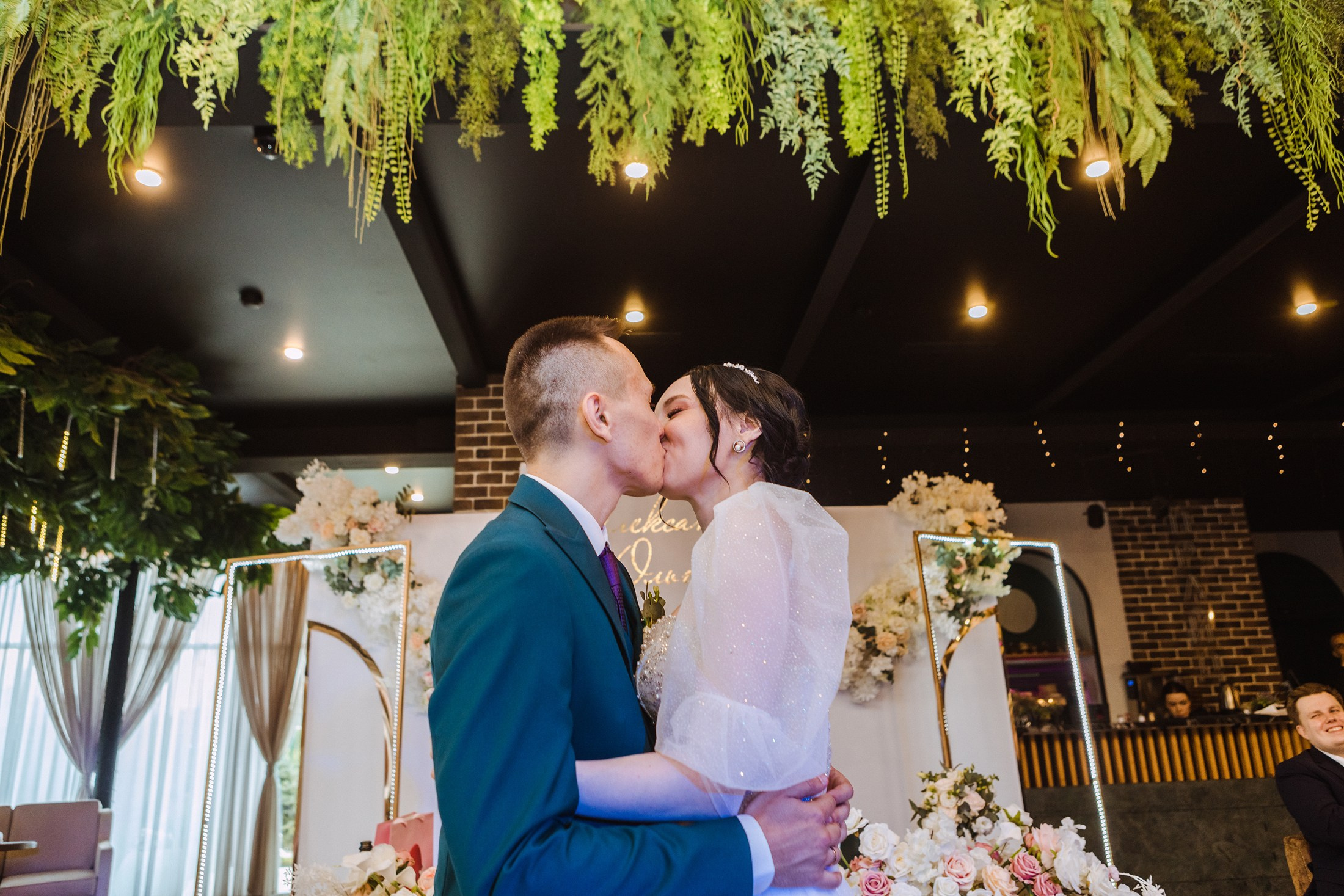 Александр и Ольга. Фотографы в городе Волгограде — Людмила Агеева и Алексей Околелов