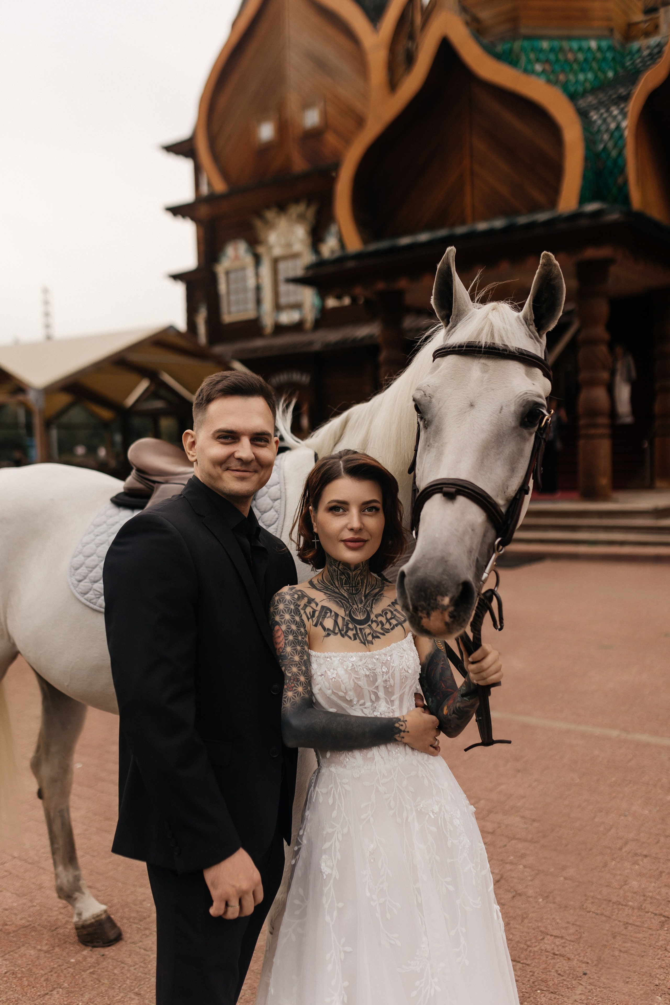 Свадебная фотосессия в Коломенском. Фотограф Наталия Федосова, г. Москва. TG и Instagram @nataliya_raw