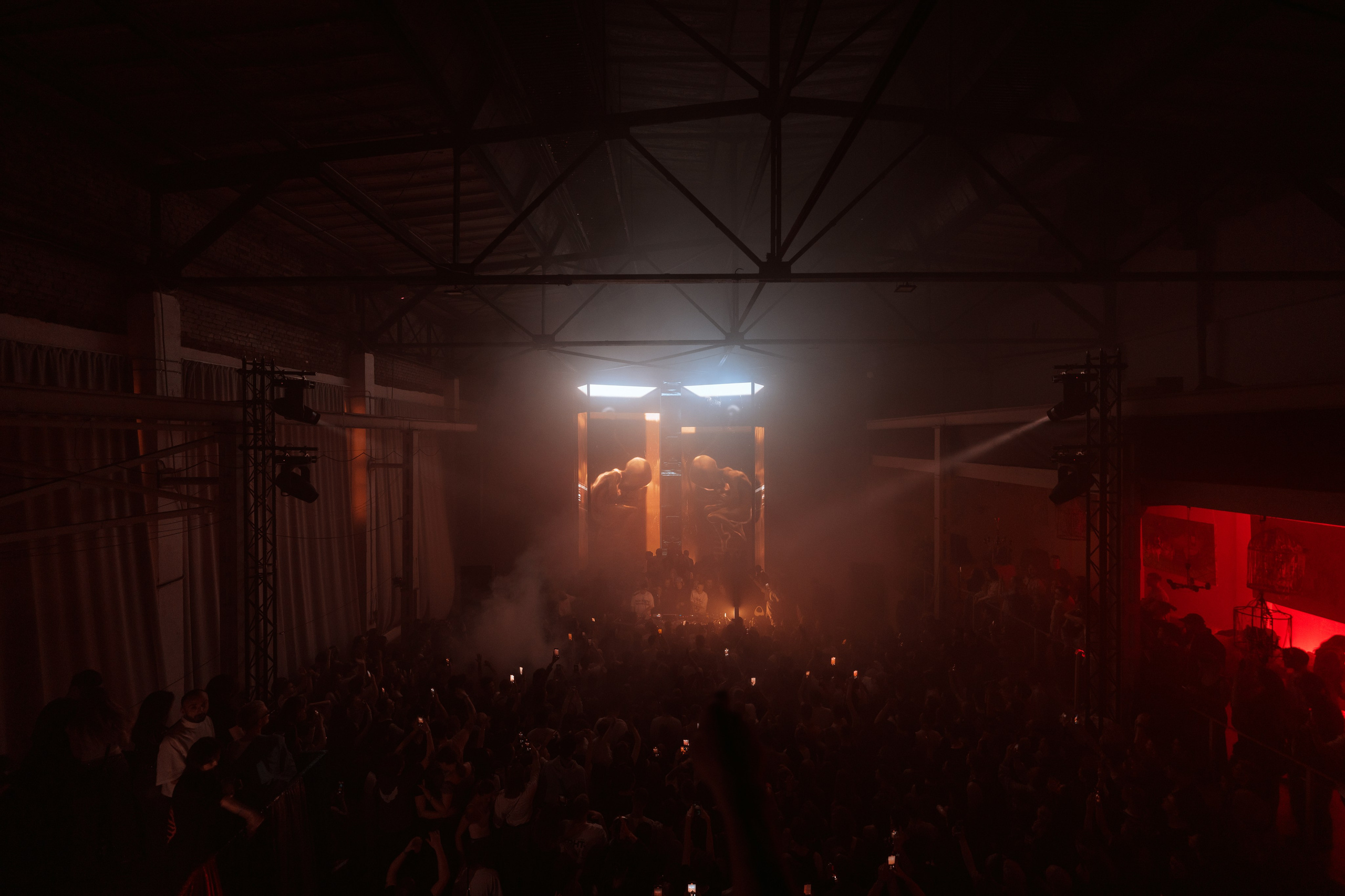 SILA SVETA ╳ BIICLA. @tomrus: Рустам Шагиморданов — фотограф