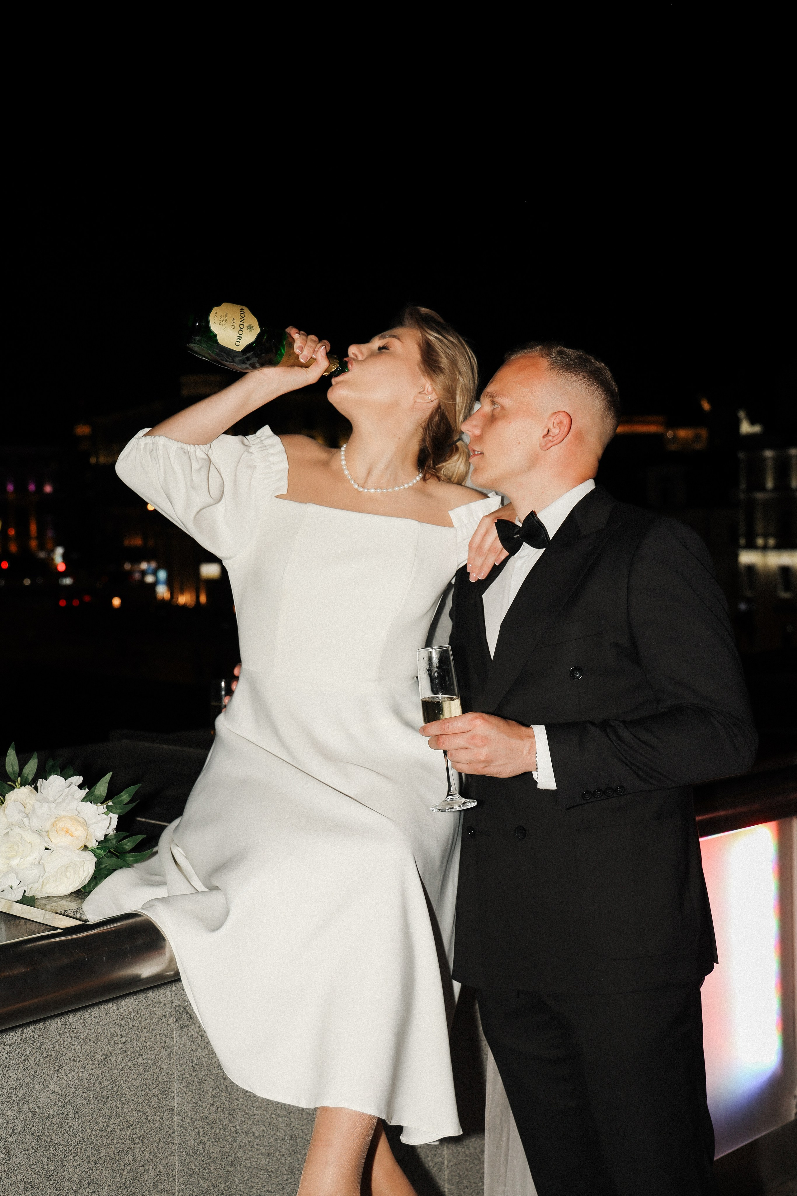 М. + Л.  Роспись в МФЦ, прогулка по ночной Москве. Семейный и lovestory фотограф в Москве Светлана Коняхина