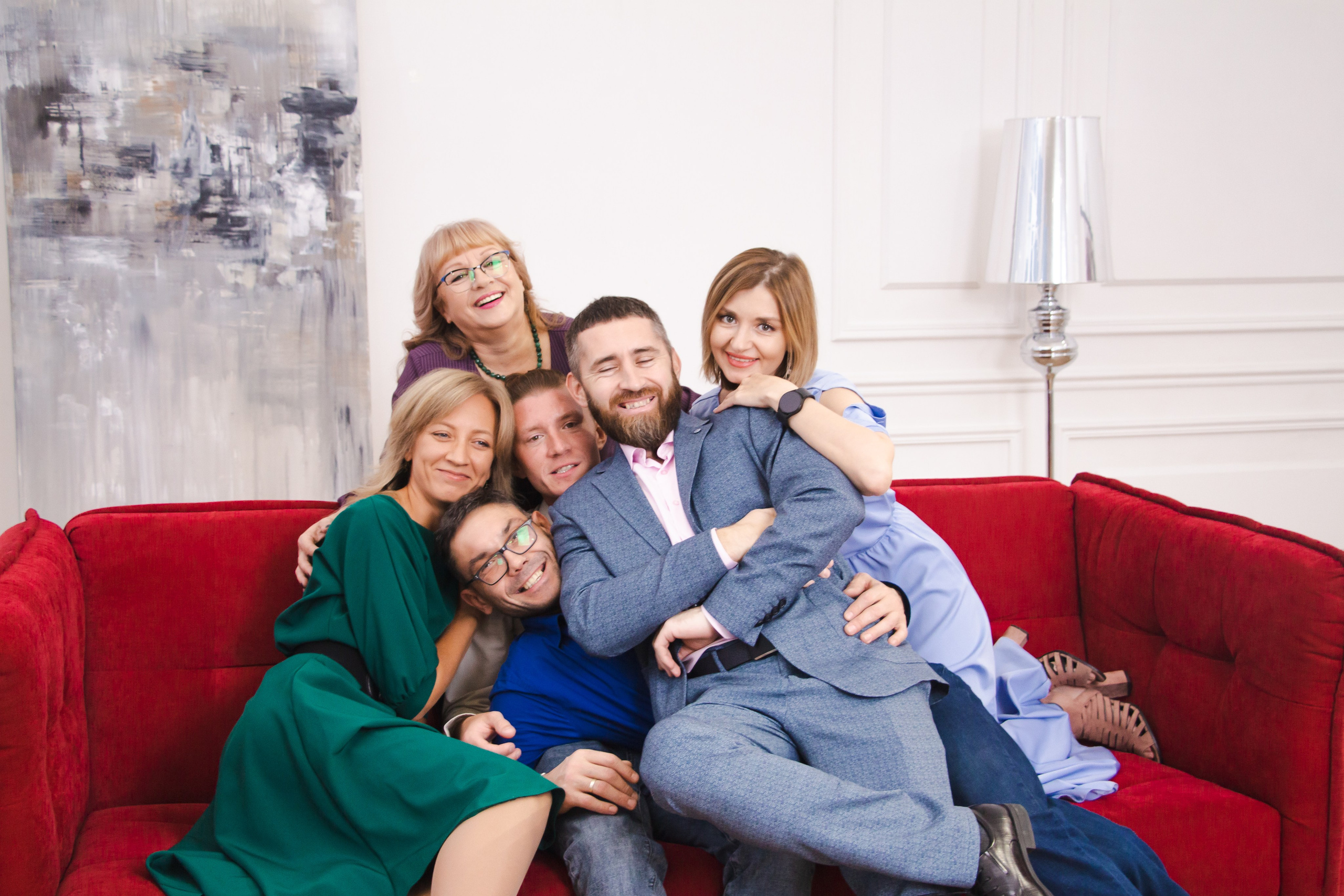 Тепло большой семьи — семейная фотосессия в студии, Екатеринбург. Фотограф в Екатеринбурге Пойгина Елена