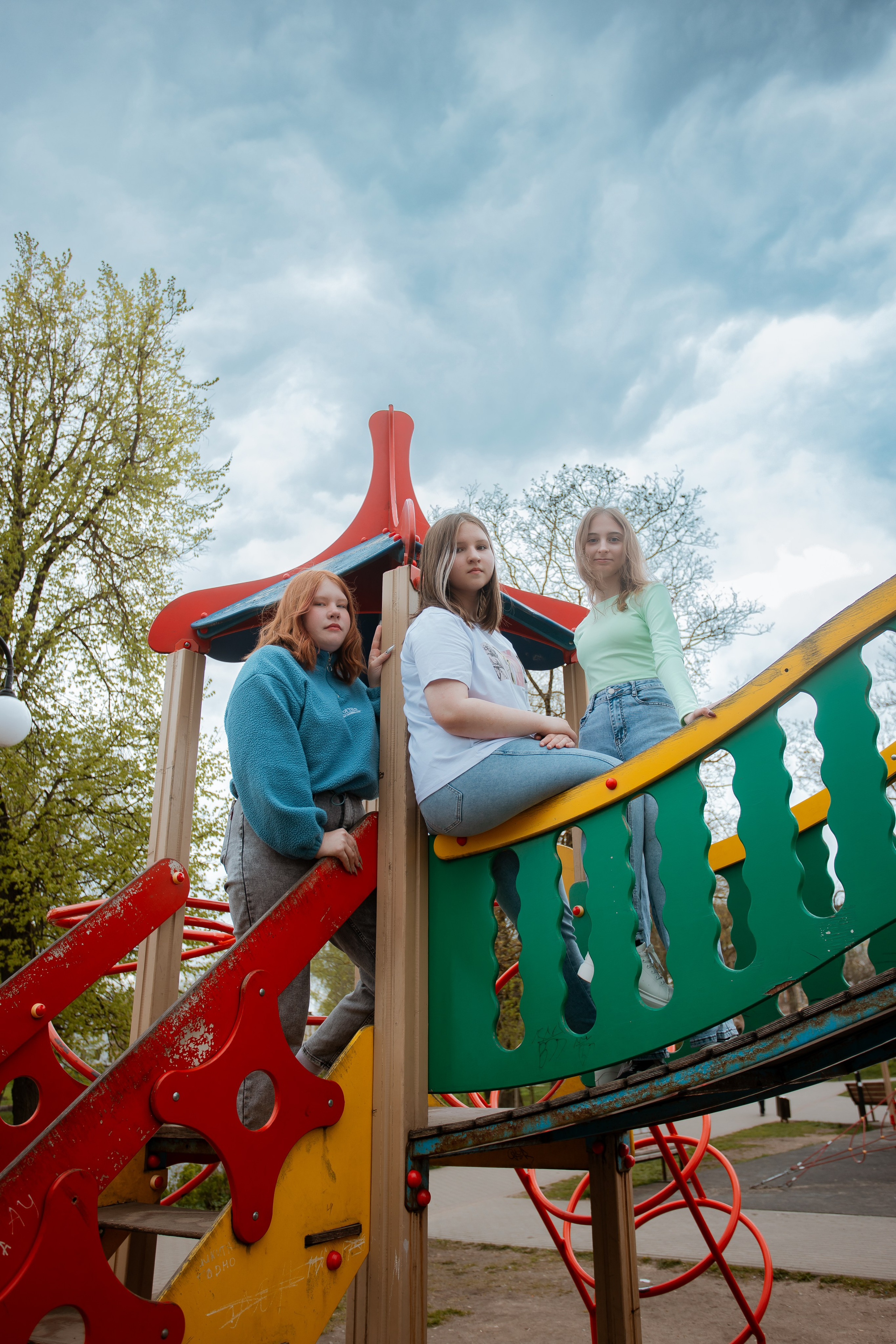 Зеленогорская СОШ, 9 класс. Студия выпускных альбомов Остров