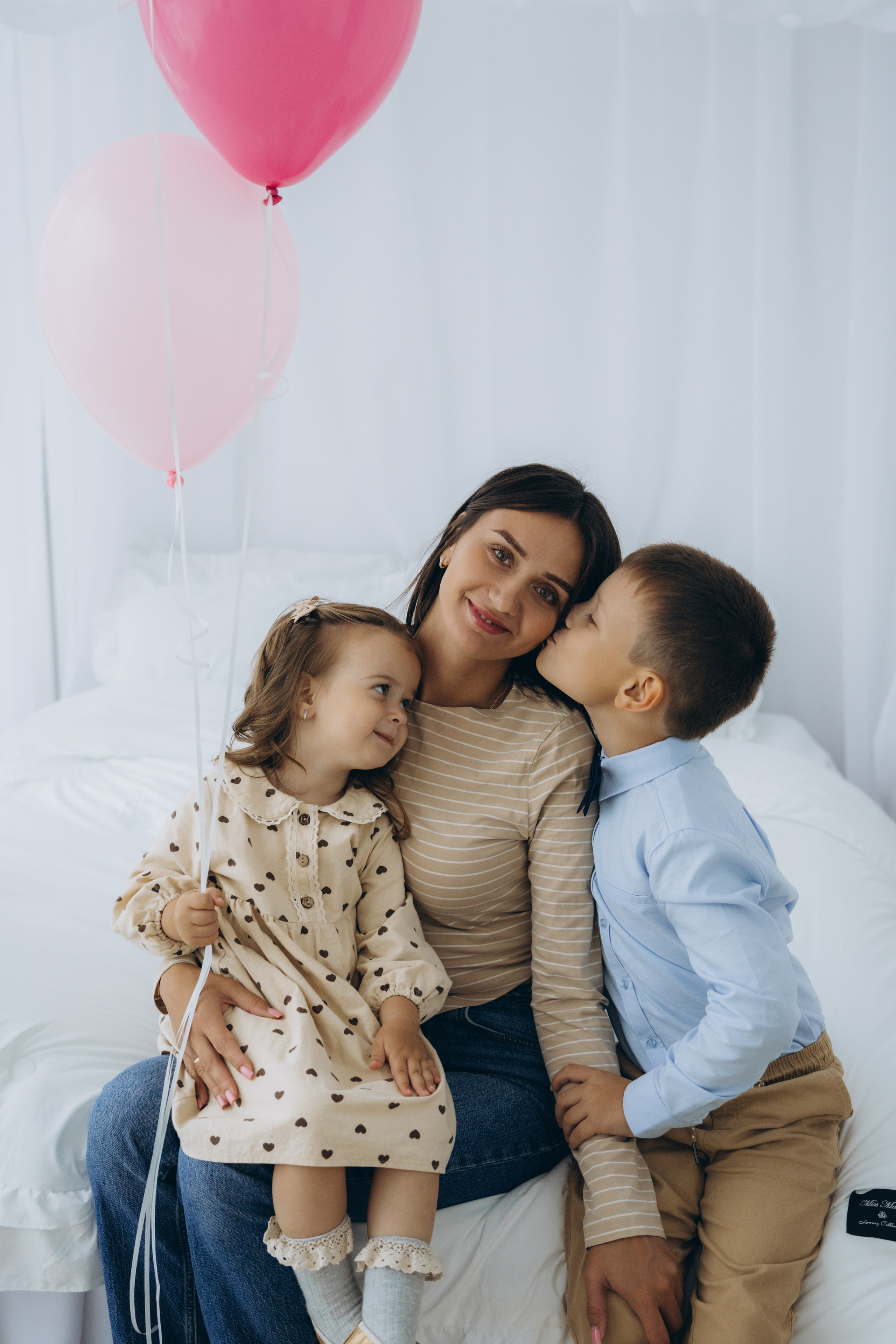 В студии ко дню рождения. Свадебный, семейный фотограф в Иркутске Светлана Макаричева