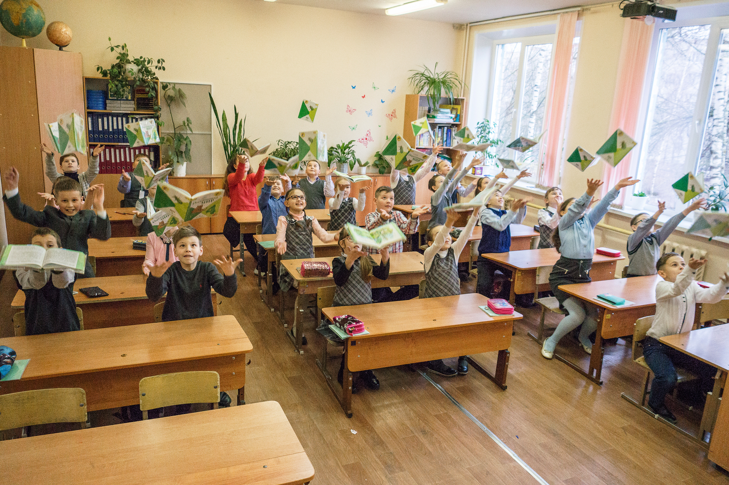 Школа № 32 4"Б». Фотосъемка в детском саду и школе. Фотоальбомы и фотокниги ВЫПУСКНИК