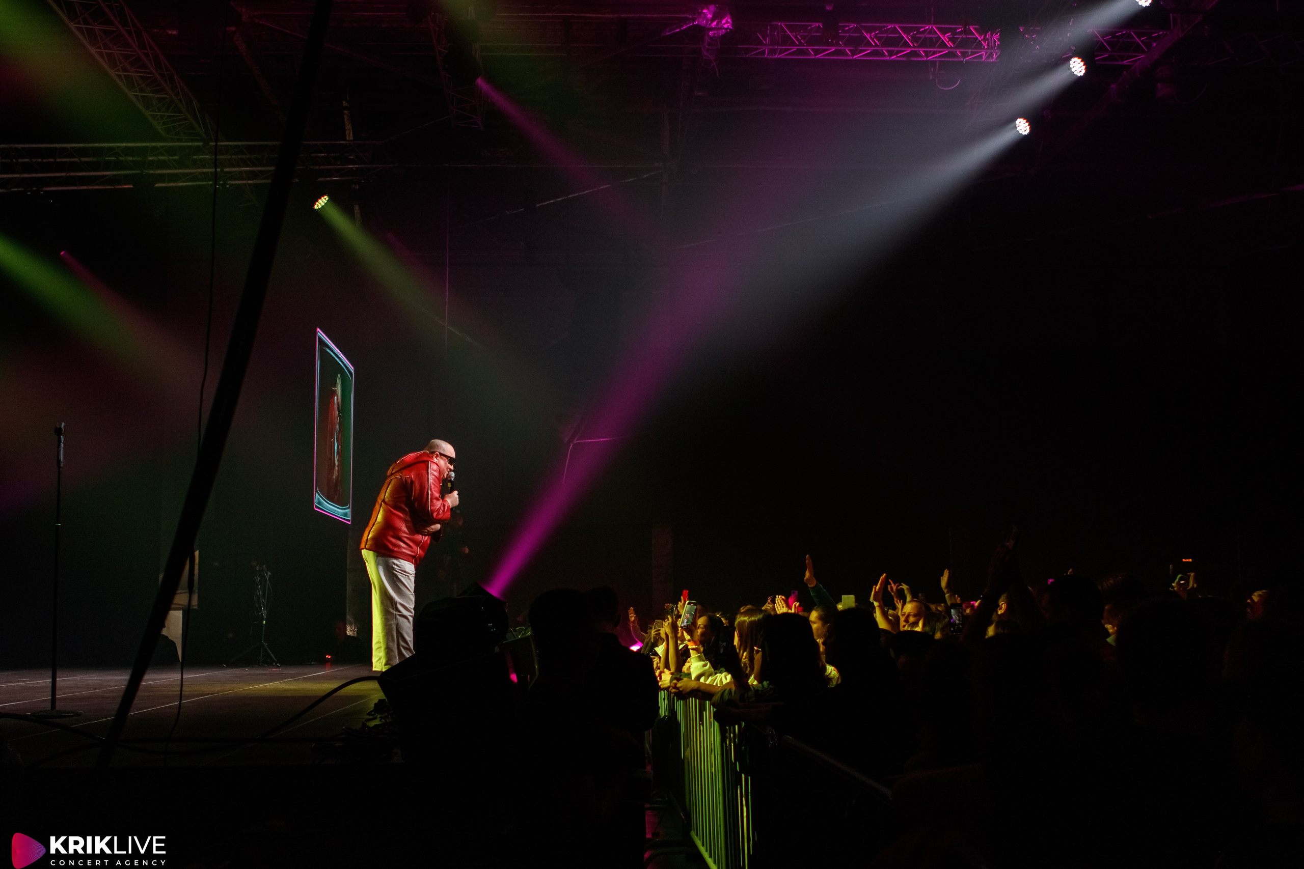 Дискач 90-х. Портретный и пейзажный фотограф Никита Павлов