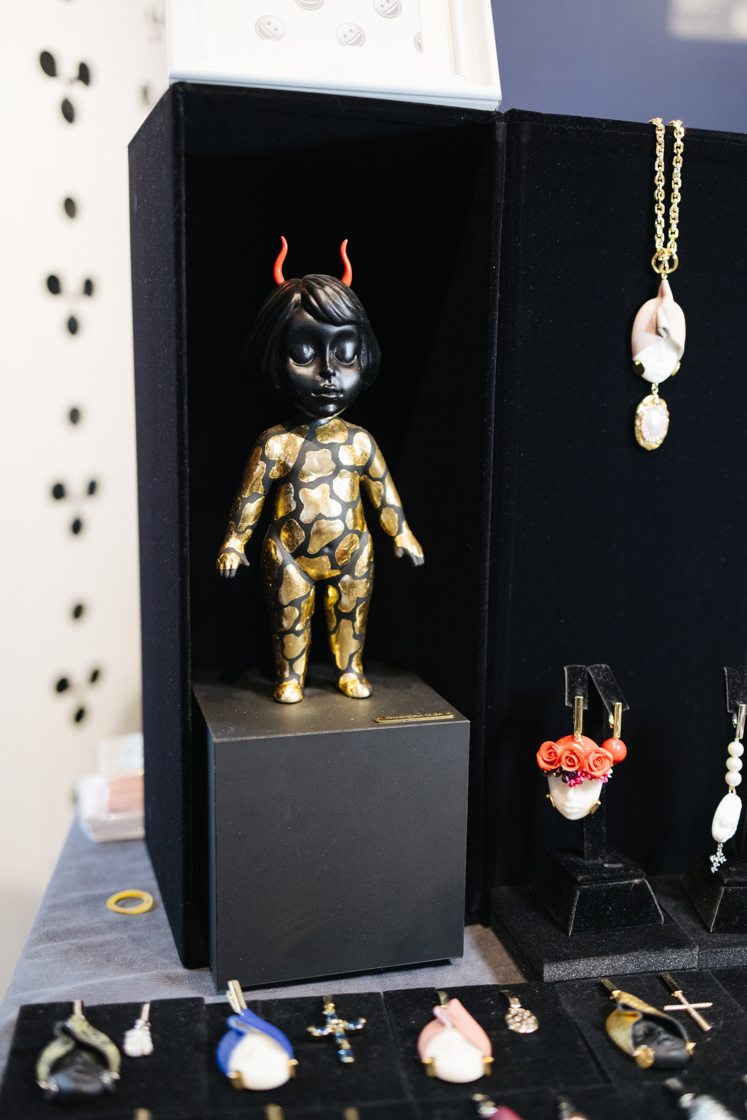 7–8 марта 2025 в пространстве «Три вокзала. Депо» / День 2 / фото Валерий Белобеев. Фотоотчеты «Ламбада-маркета»