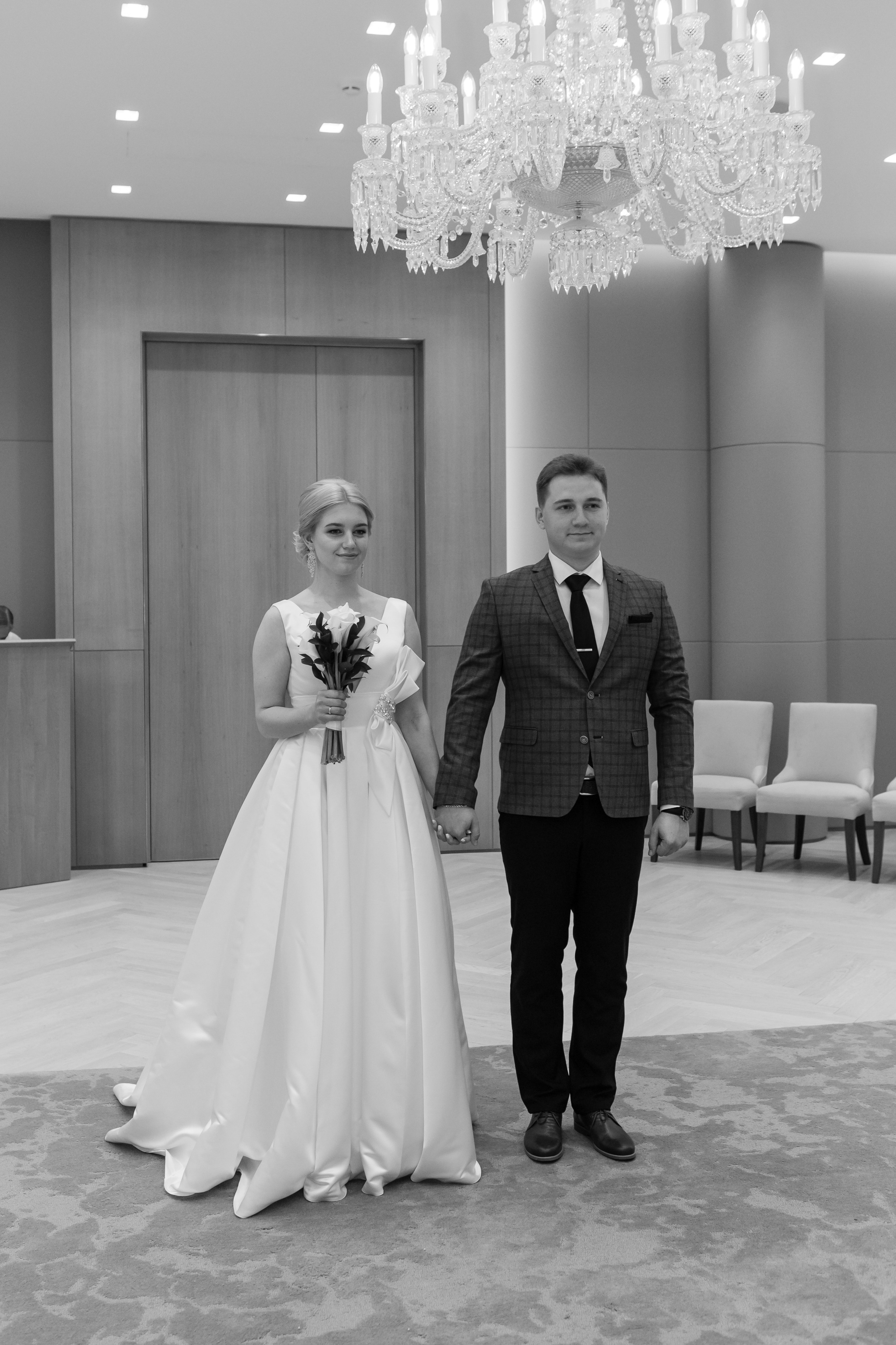 Дмитрий и Виктория. Видеосъемка и фотосъемка свадеб. Фотограф и оператор на свадьбу. Видеосъемка подкастов, собственная видео-фотостудии. Предметная фотосъемка