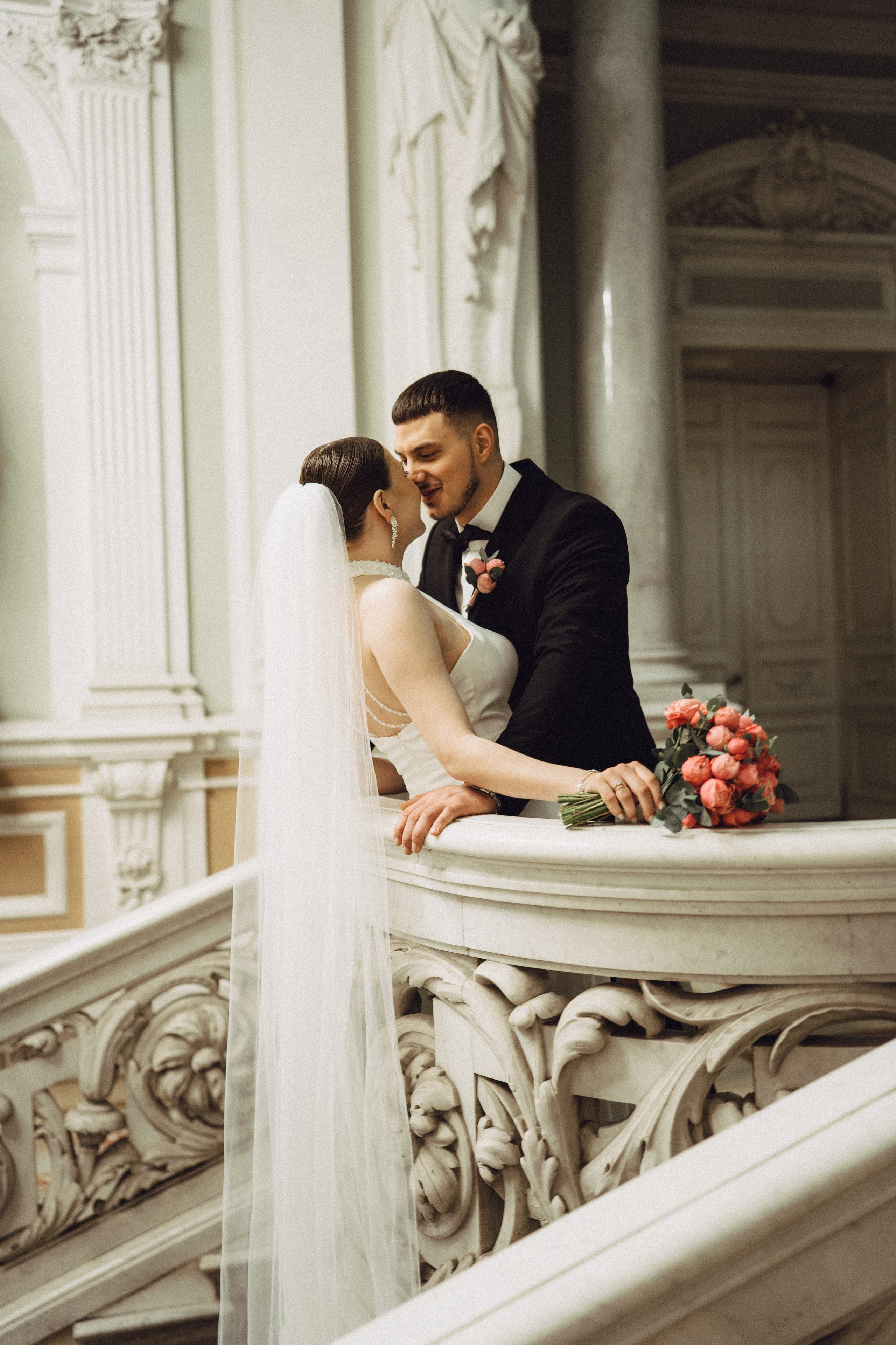 СВАДЕБНАЯ СЬЕМКА В ПЕВОМ ДВОРЦЕ БРАКОСОЧЕТАНИЯ. Профессиональный фотограф, Санкт-Петербург — Виктория Богомолова