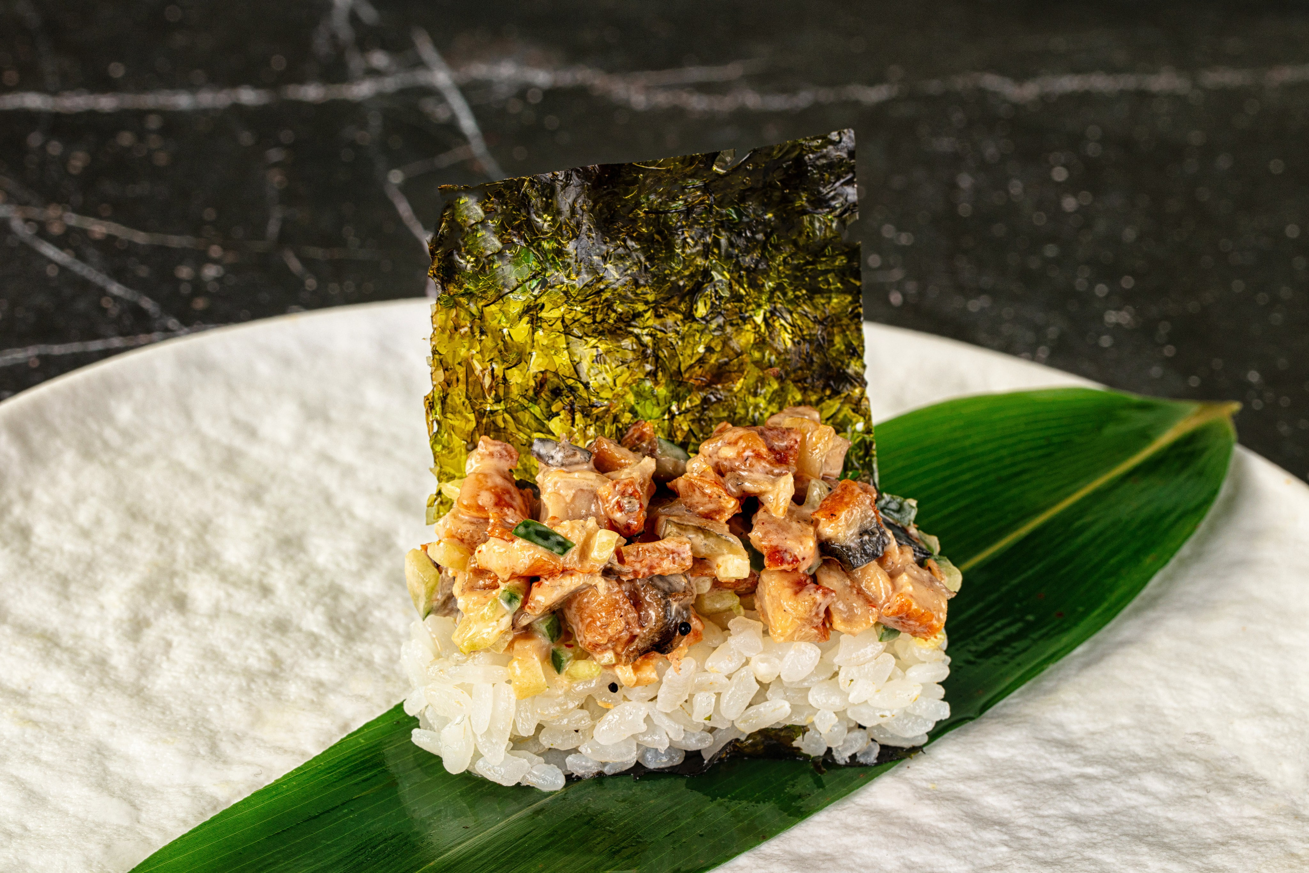 Фотосъемка блюд паназиатской кухни. Заказ по тел.: +7 (906) 006-90-22. Фуд-фотограф Андрей Старостин — съемка еды в Москве. 9000 руб. в час