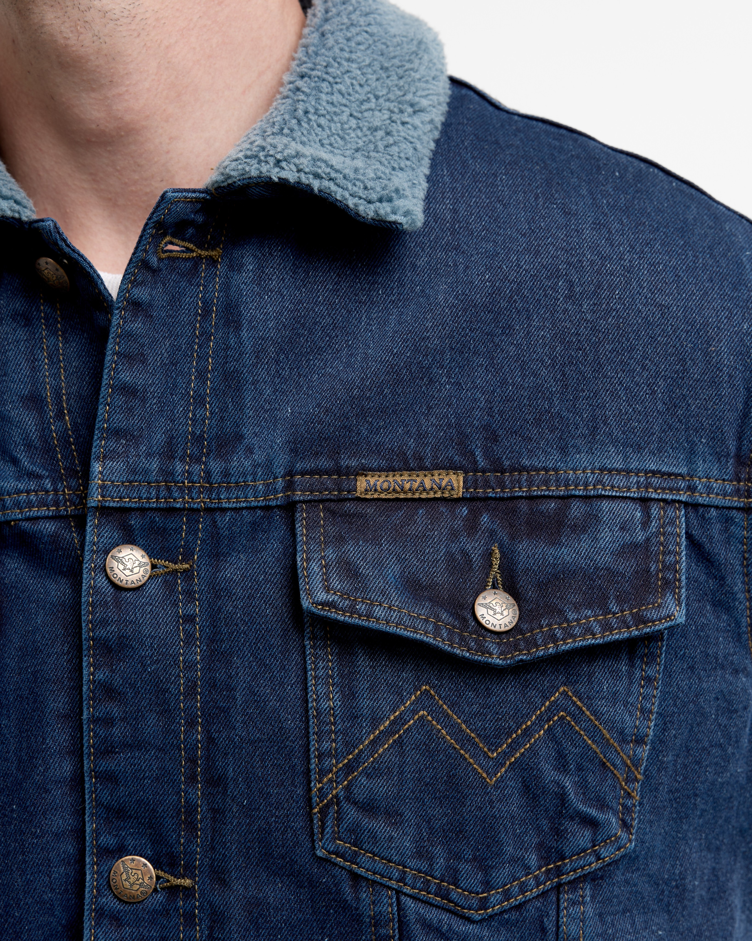 Каталожная съемка одежды. Александр Прозоров фотограф в Кирове