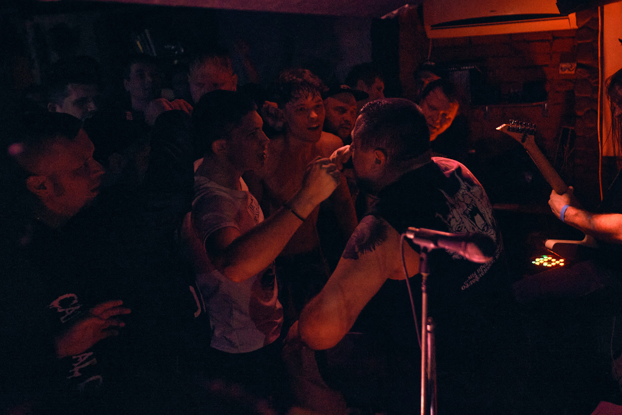 MAUSOLEUM— Желчь— ЯДОХИМИКАТЫ. Фотограф Юлия Маринина