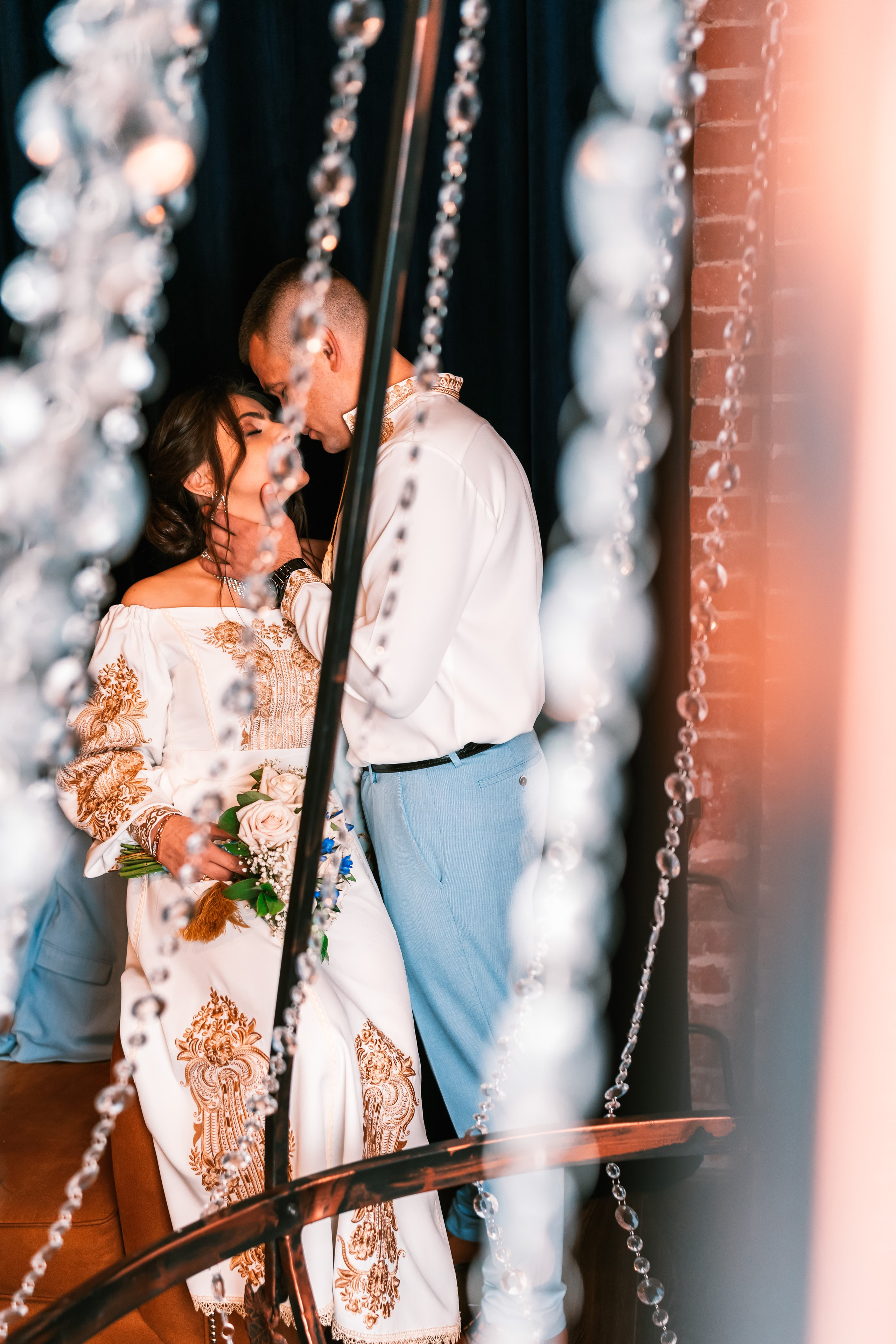 Wedding Wroclaw. Portrait photographer Wrocław Vitali Pabiadzinski