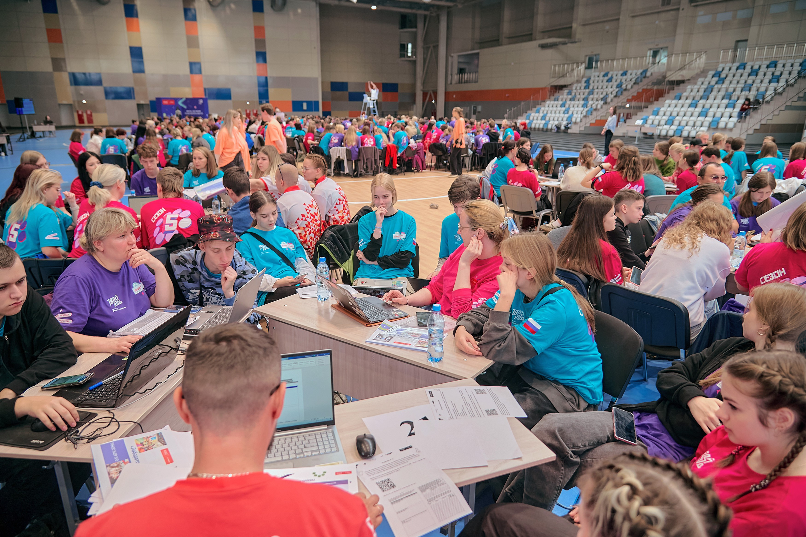 Большая перемена. Фотограф Яковлев Роман — Красноярск