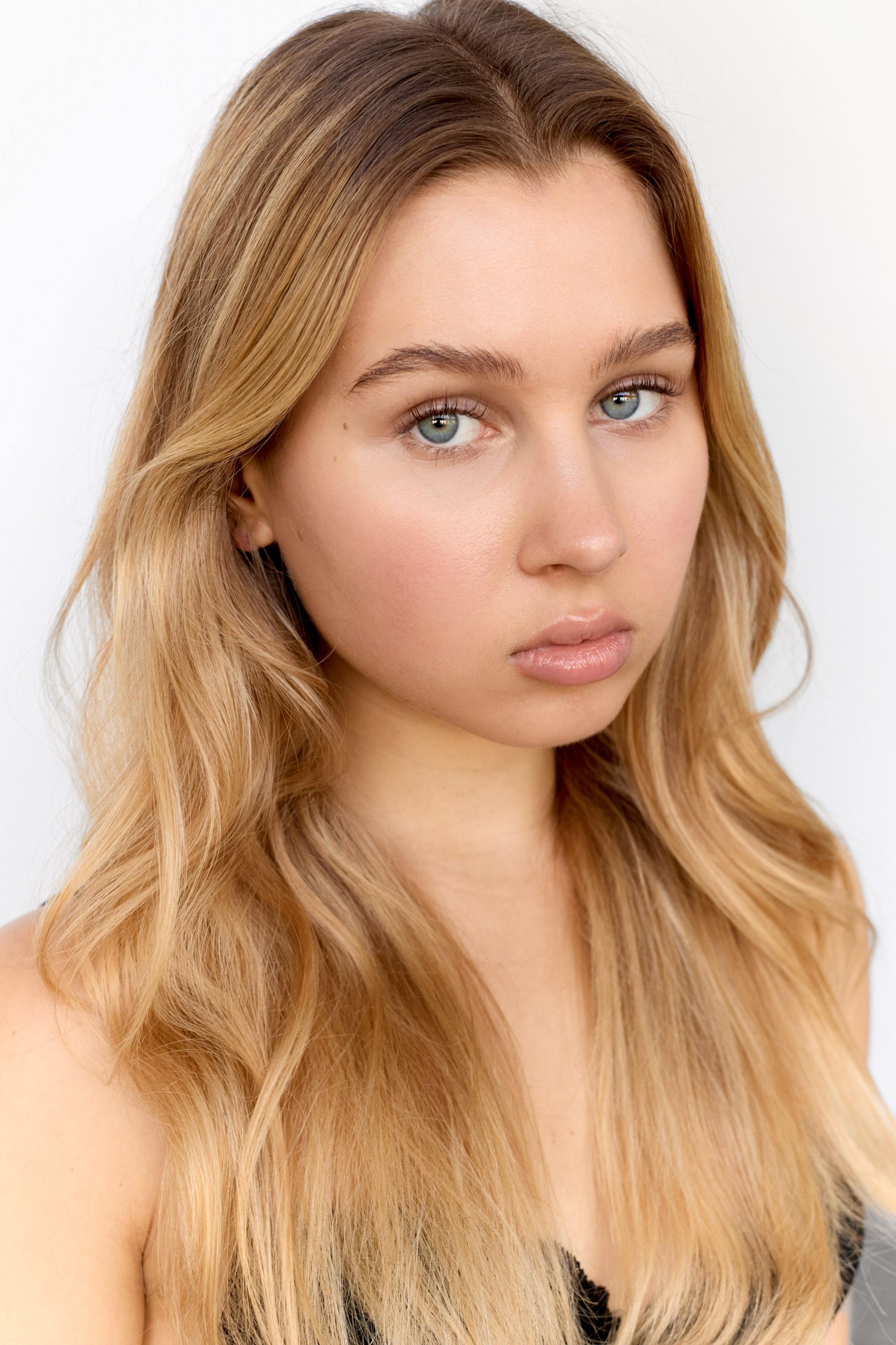 Снепы. Кизя Мисриева — фотограф: плёнка, цифра. Москва и не только